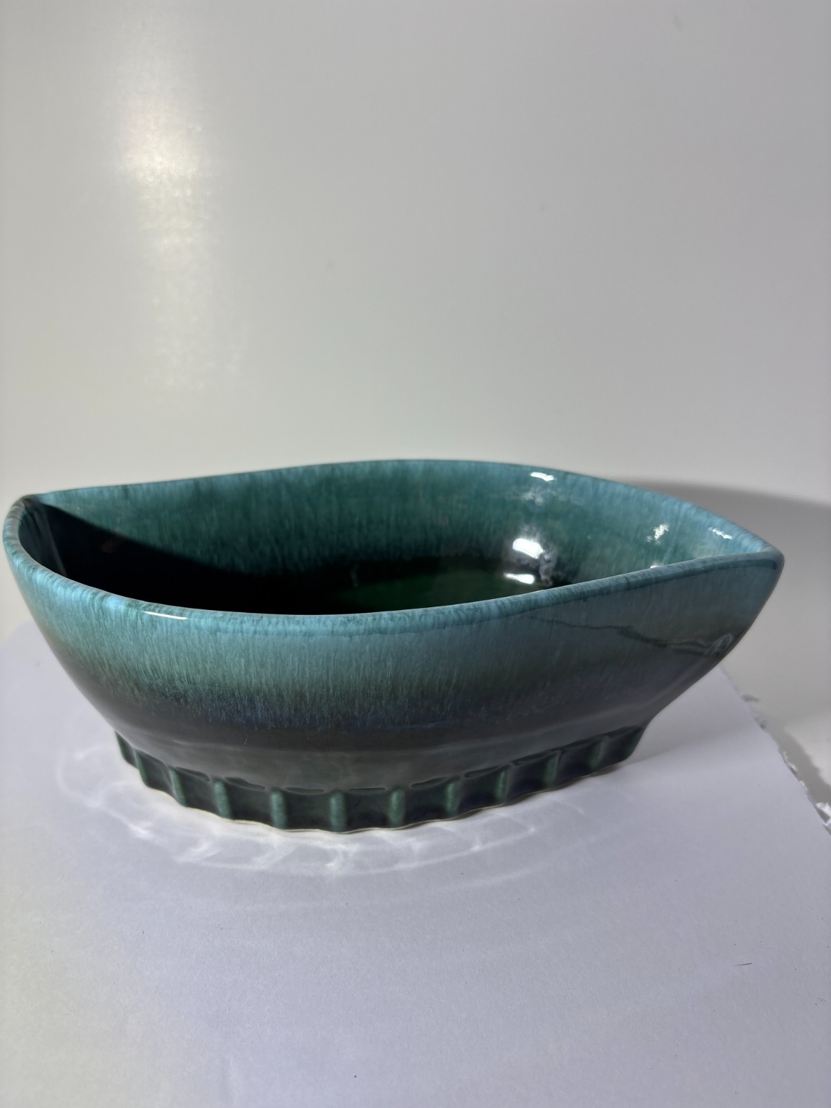 Vintage Hull USA Pottery Blue Green Drip Glaze Scalloped Bowl B-6 MCM