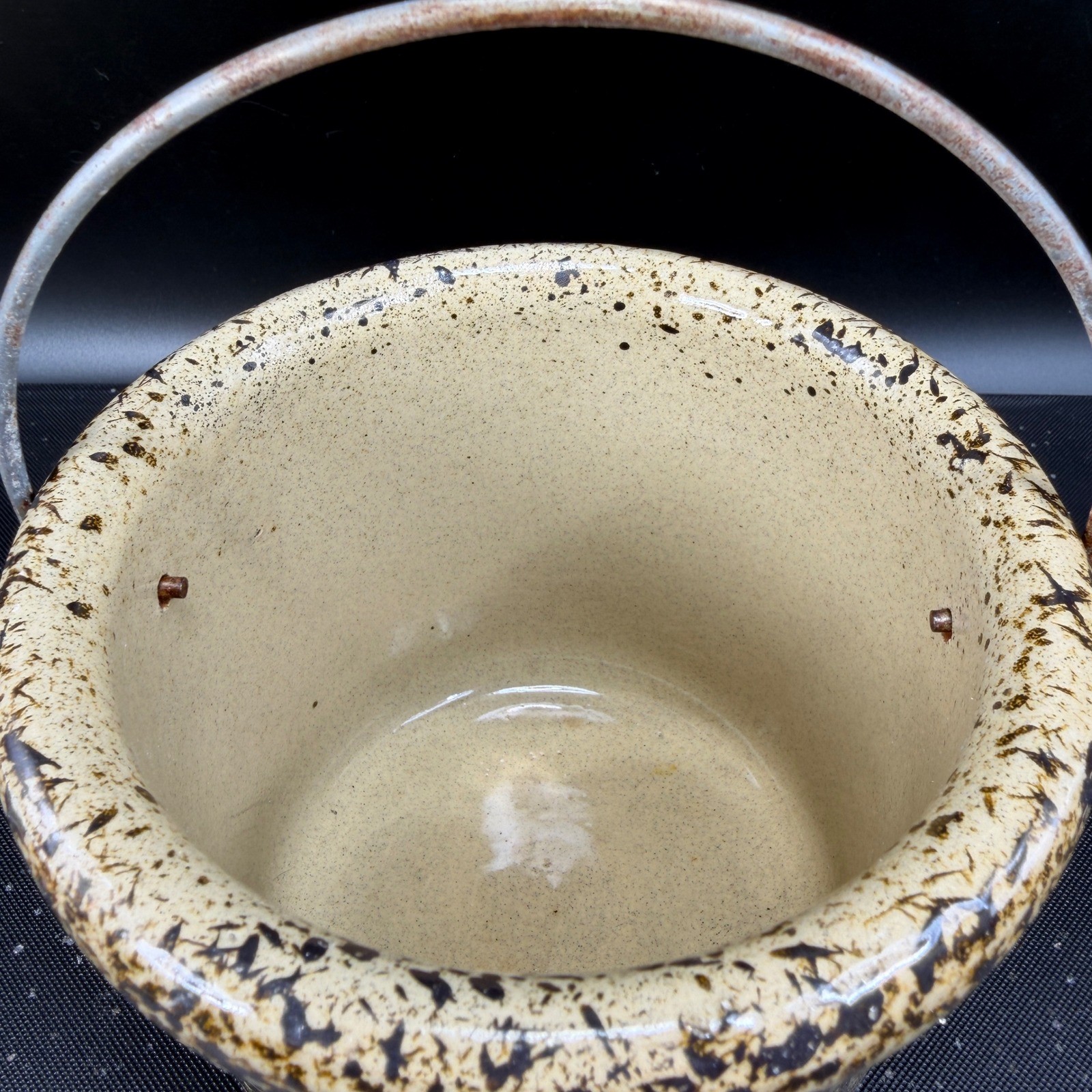 Moira Pottery England Ceramic Crock Spatterware Planter Metal Handle Brown Tan