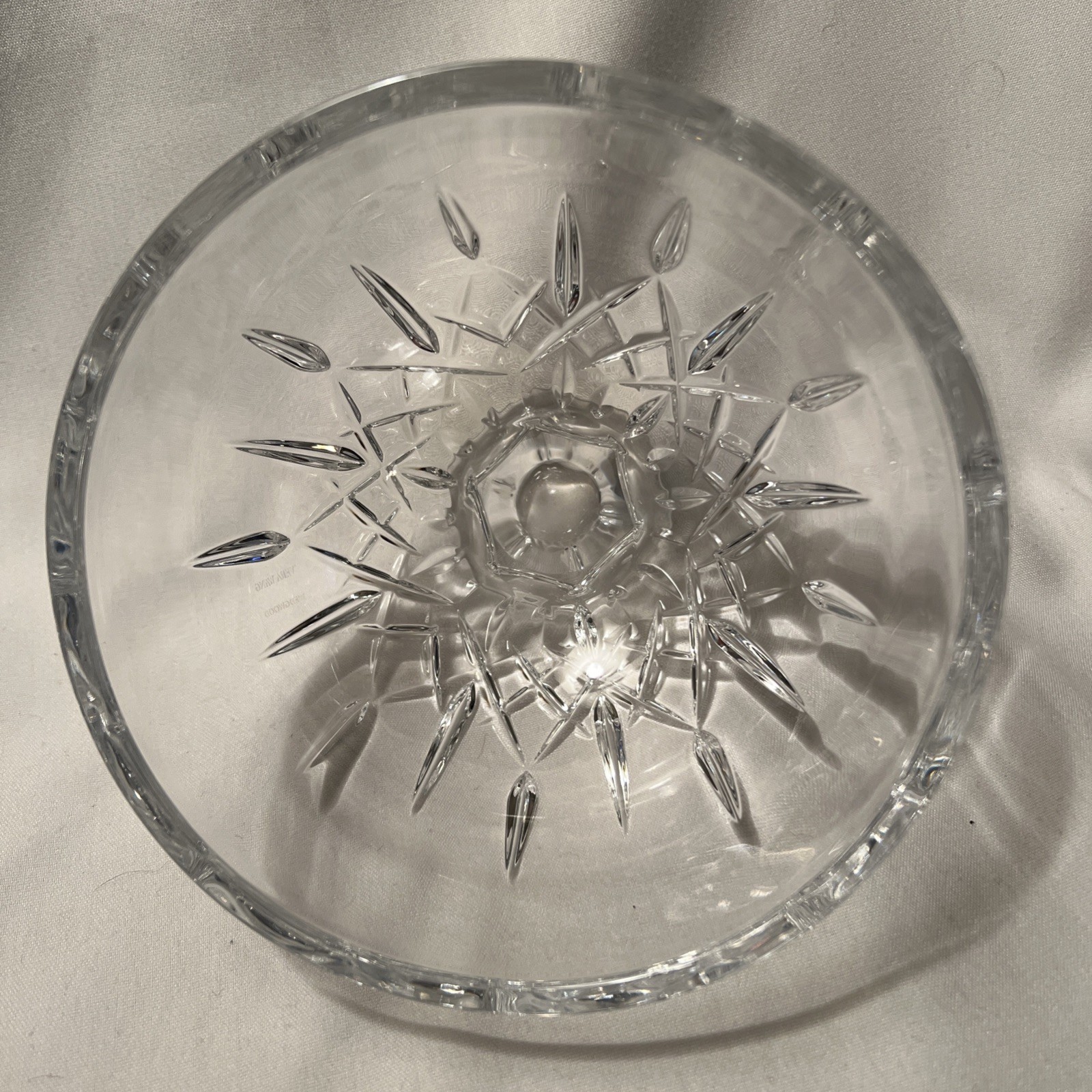 Vera Wang Fidelity Footed 6″ Crystal Bowl Vertical Cuts Wedgwood EUC