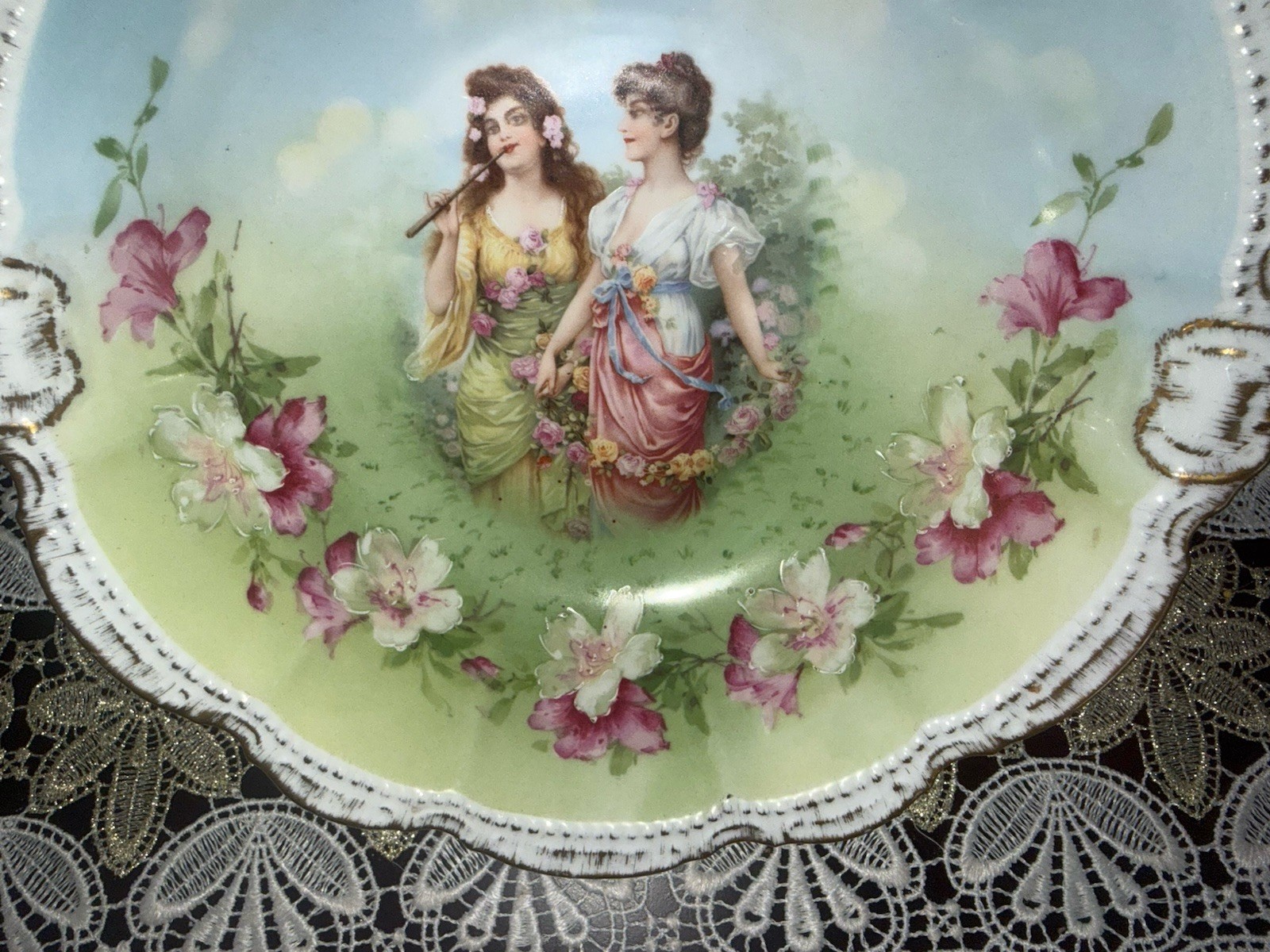 Beautiful! Antique PM Bavaria “ Flora ” 10” Porcelain Portrait Bowl