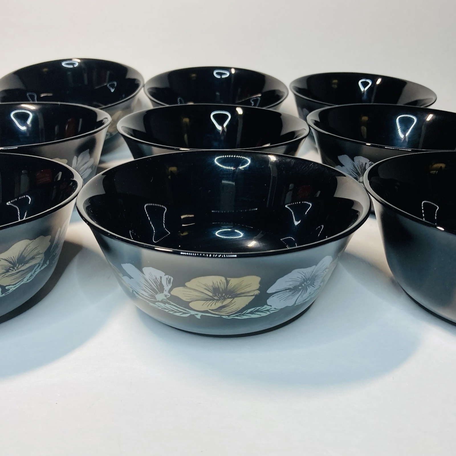 9pc Arcoroc JULIE Berry Fruit Bowl Black Glass France Gold Floral Vintage