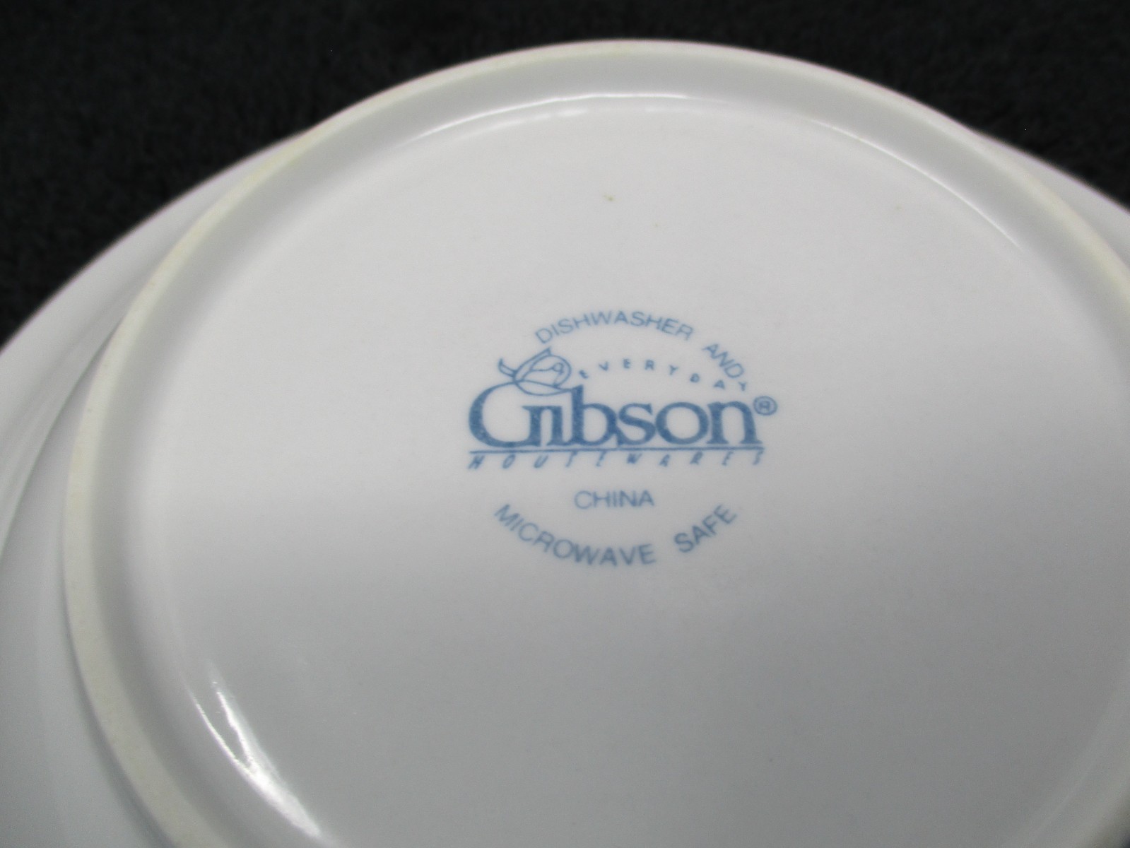 Gibson Designs Imperial Braid 8″ White Soup Cereal Bowl NEW