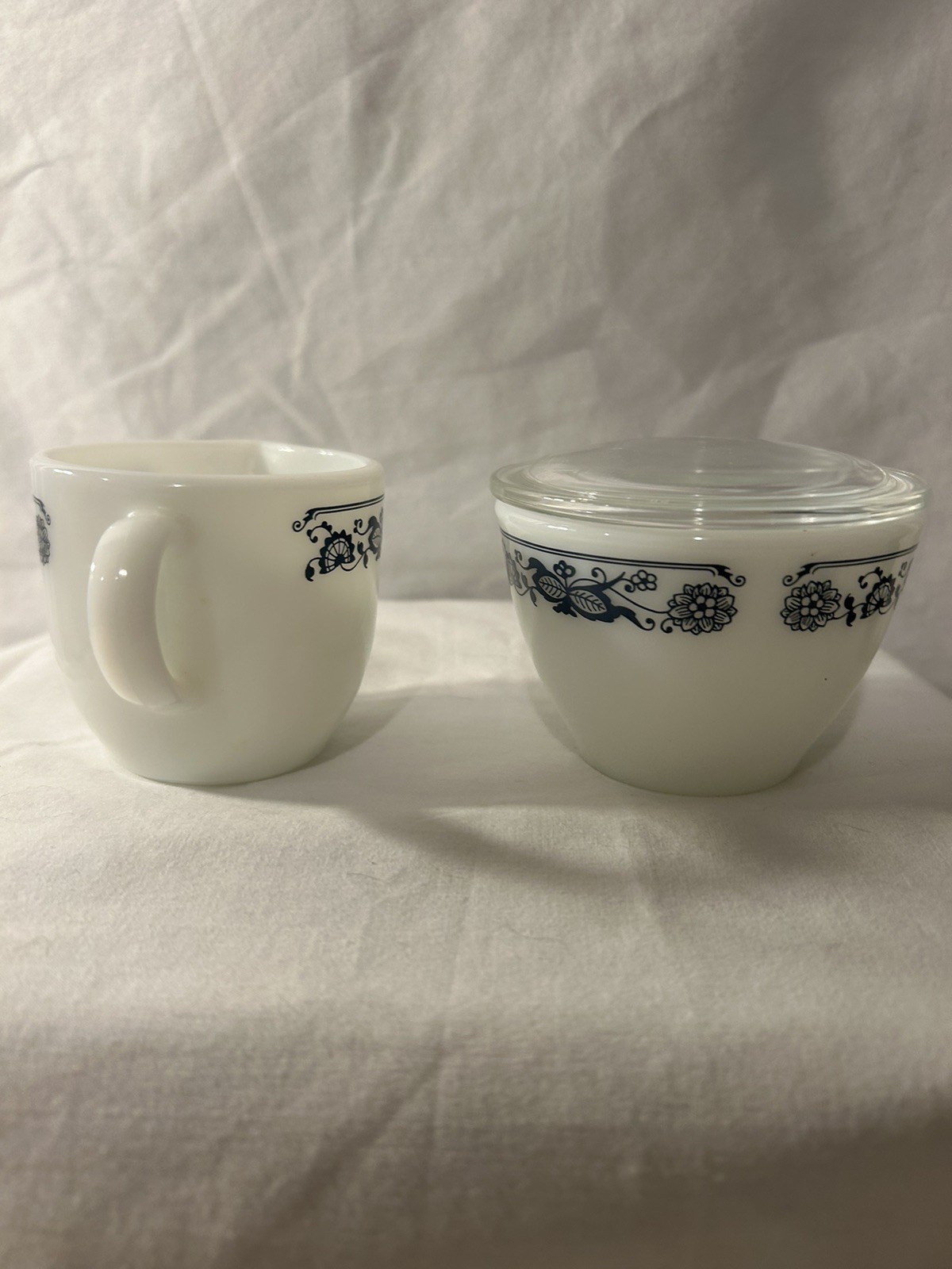 Vintage Corning Pyrex Glass Sugar Bowl with Lid and Creamer Blue Onion