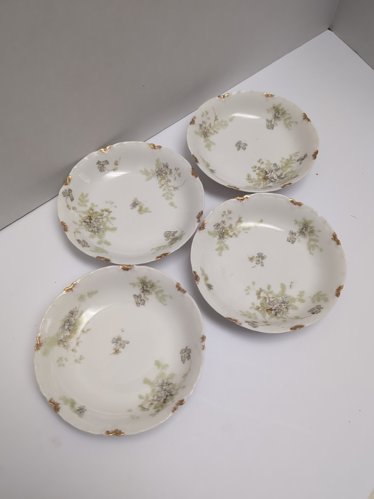 (4) Haviland Limoges For PDG Co. Indianapolis Fruit Bowls 5″ Blue Gray Violets