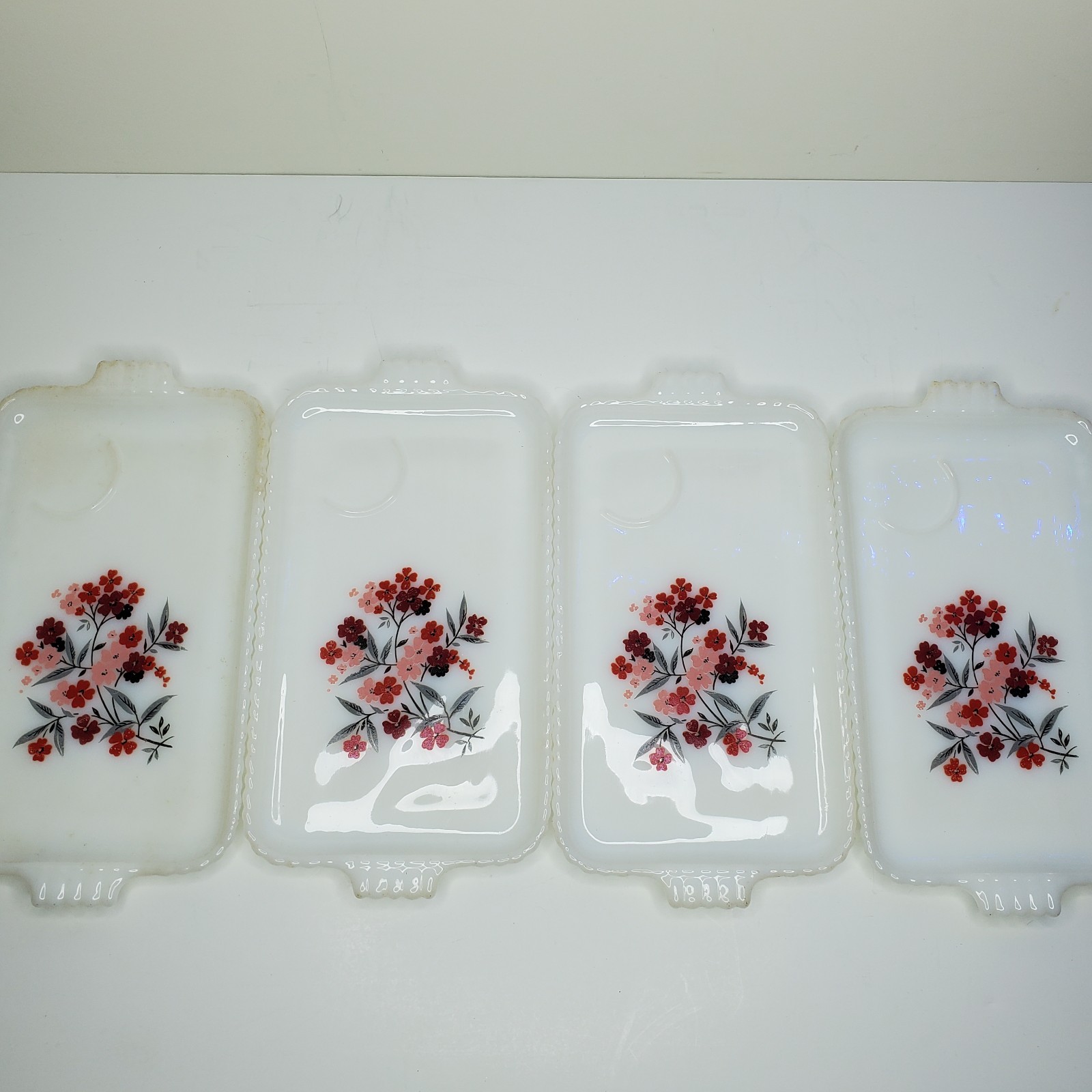 Vintage Anchor Hocking Lot Of 4 Snack Set Party Milk Glass Hostess Primrose MCM