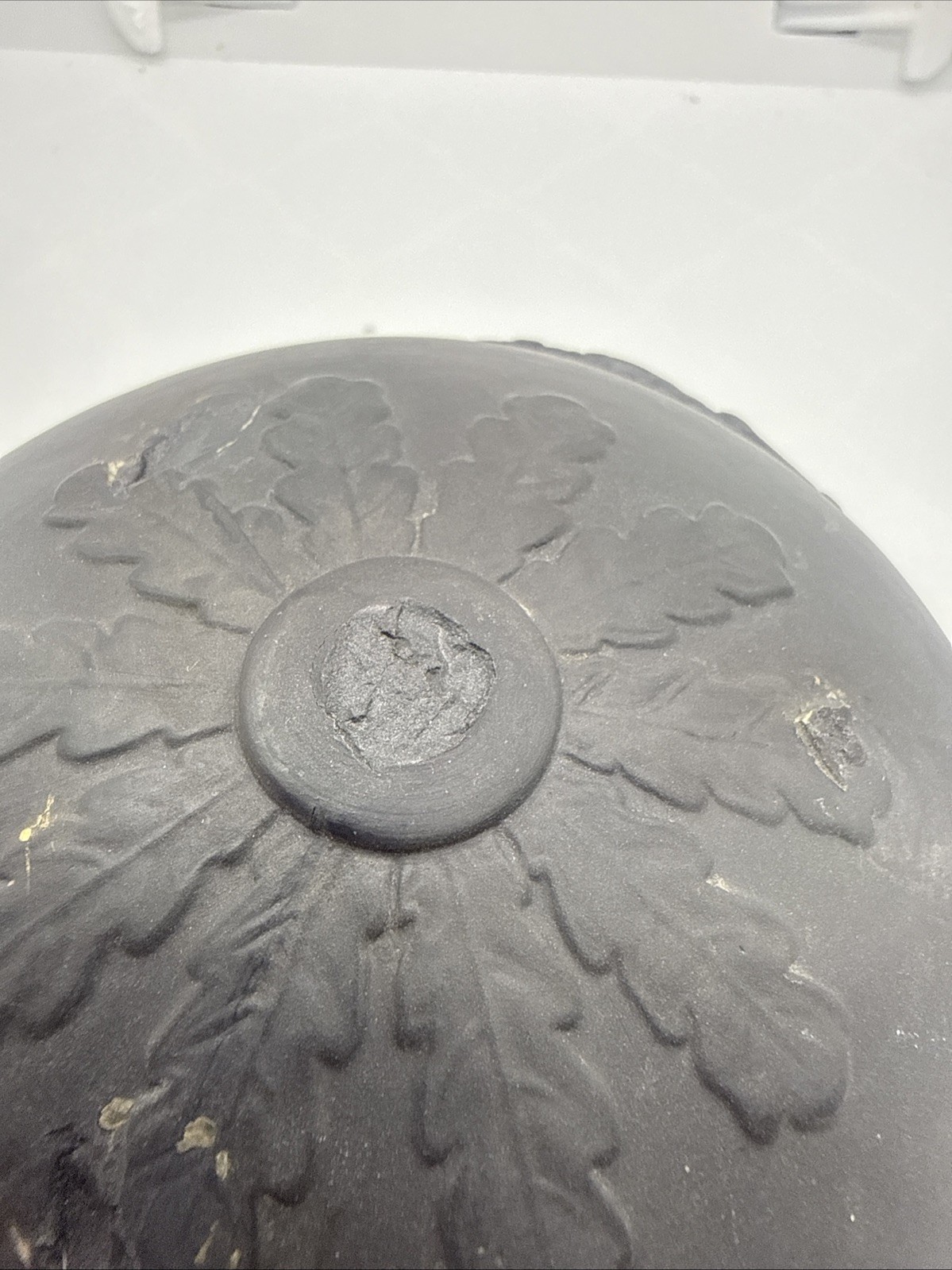 Antique English Black Basalt Porcelain Neoclassical Sugar Bowl Pot Lid (Flaws)