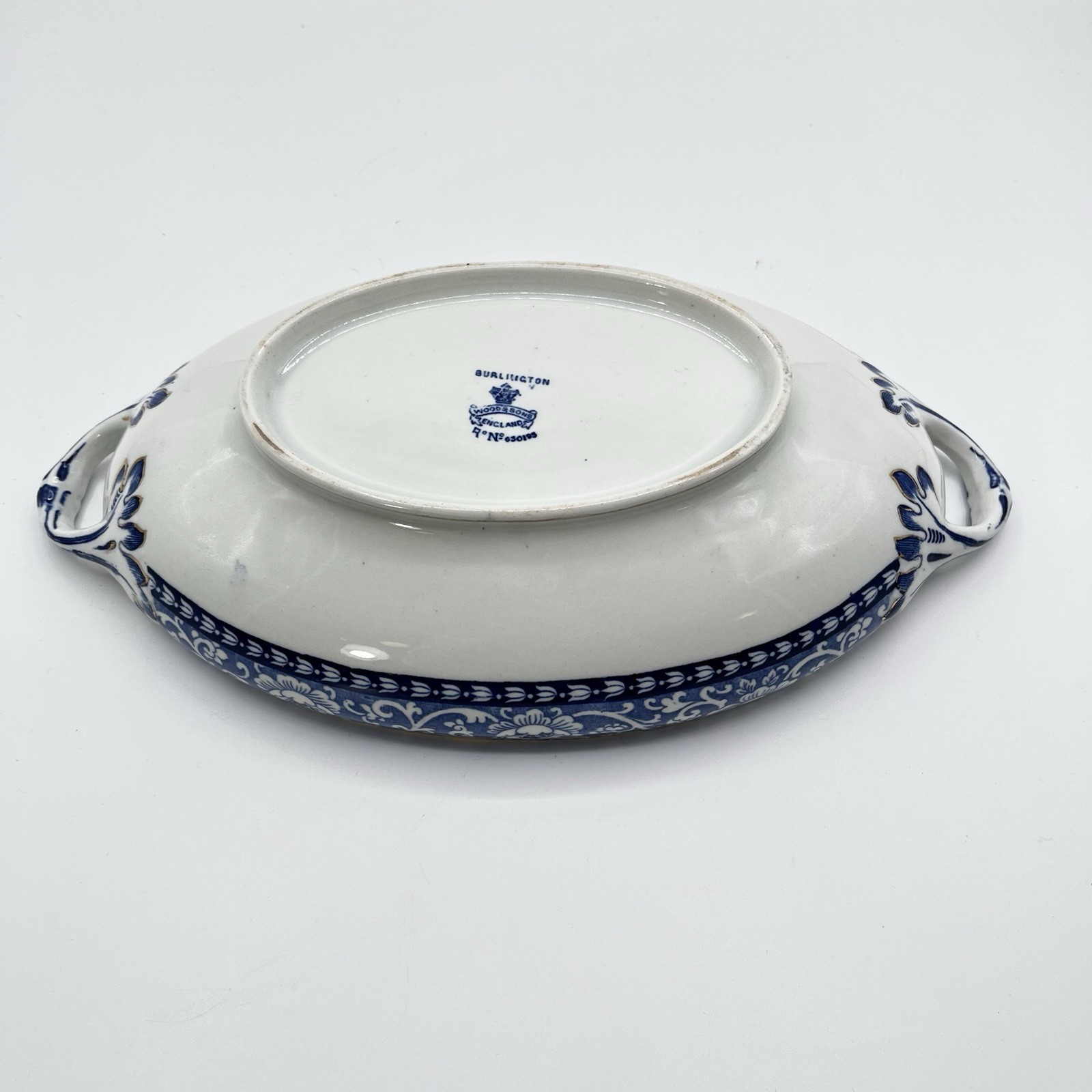 Wood And Sons England Burlington Covered Dish Blue White Discontinued Antique