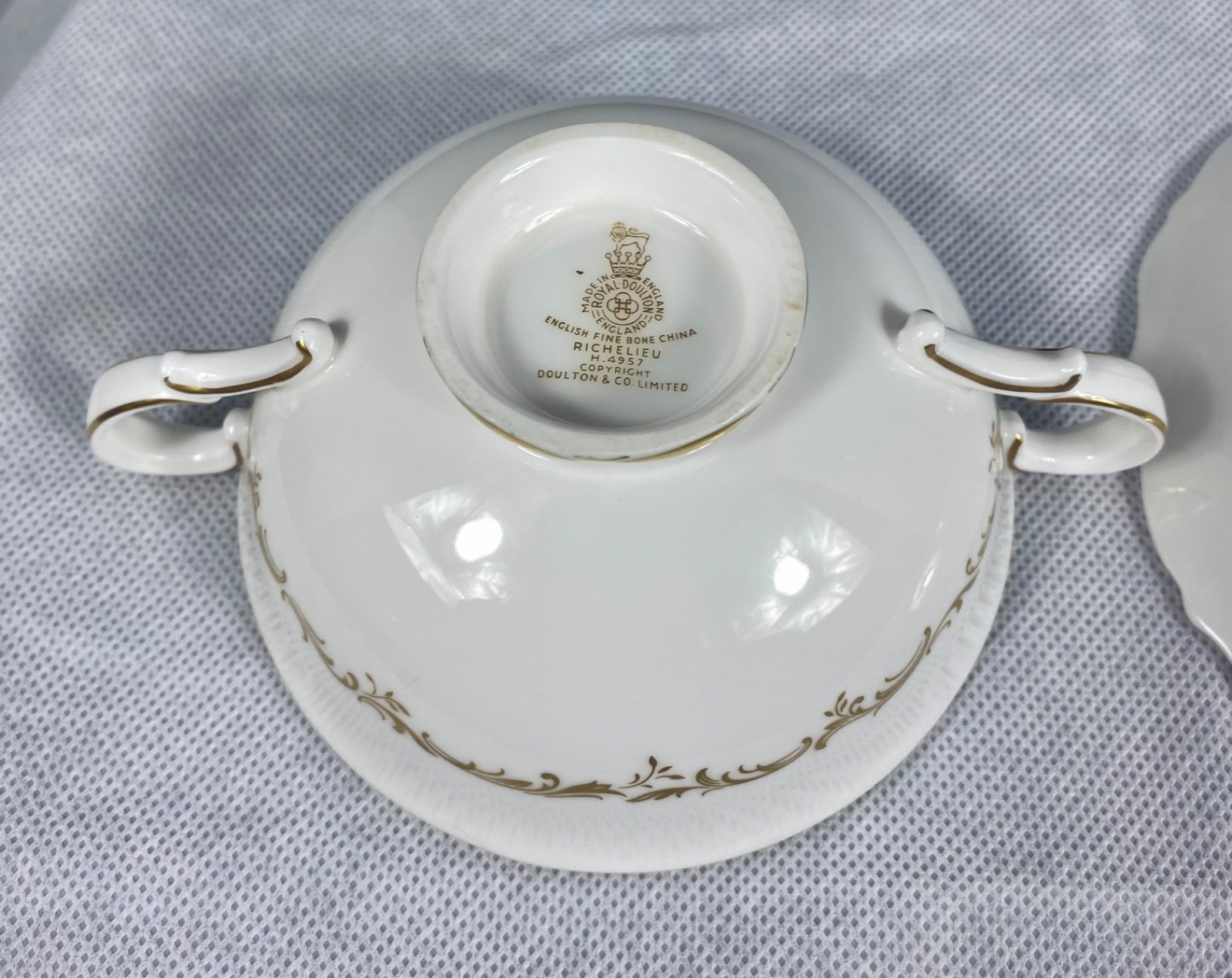 Royal Doulton England “RICHELIEU” Footed Cream Soup w/ Saucer Fine Bone China