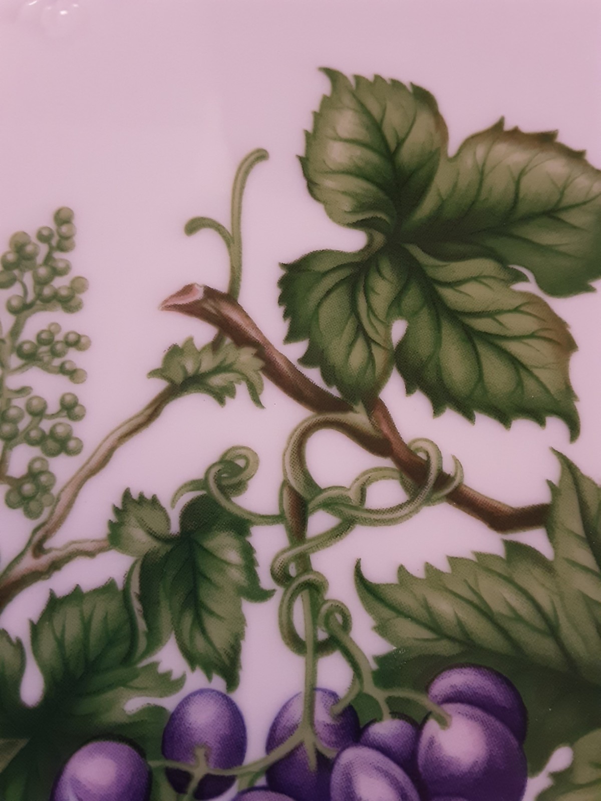 (2)1992 THE LENOX ORCHARD FINE 24K PORCELAIN TRIVETS SERIES FRUIT WALL PLAQUES