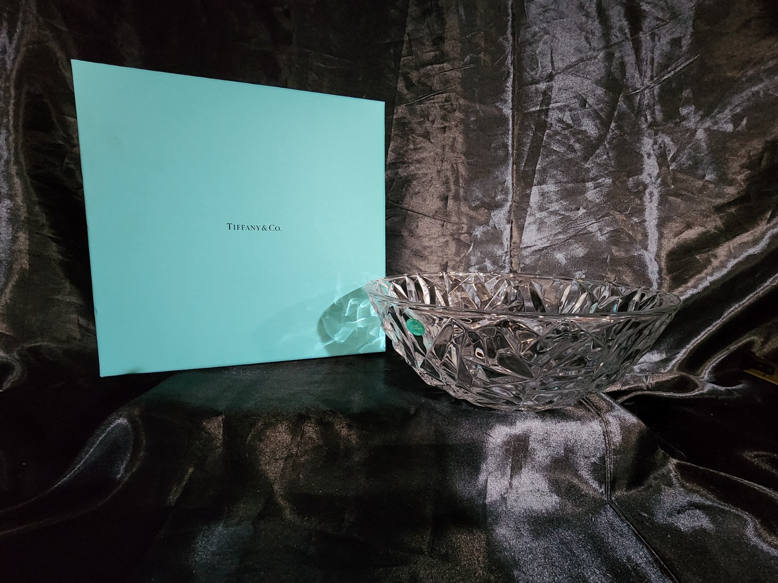 Tiffany & CO Rock Cut 9” Crystal Bowl With Original Box