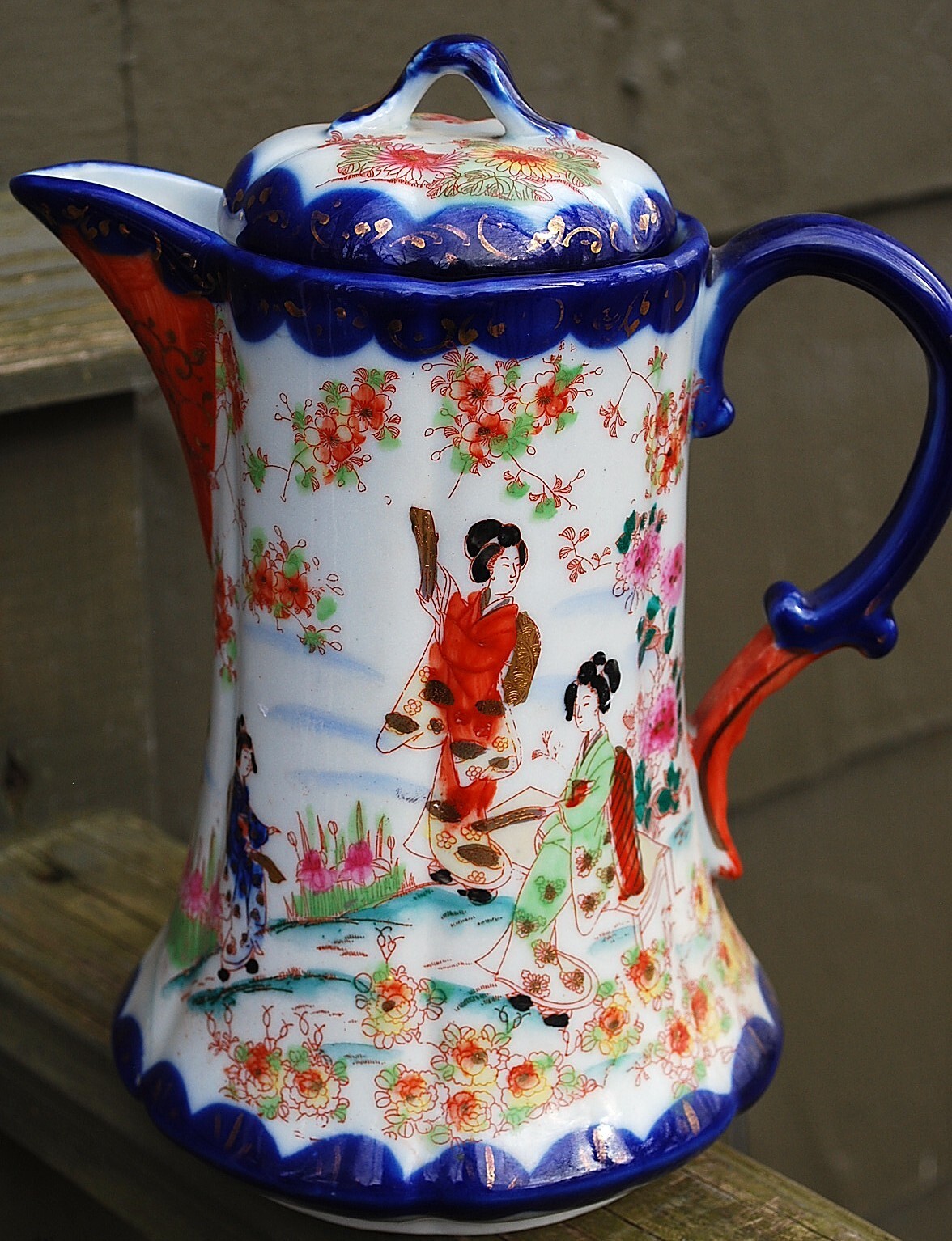 Antique Hand Painted Porcelain JAPANESE GEISHA SCENE Chocolate Pot w/ Lid COBALT