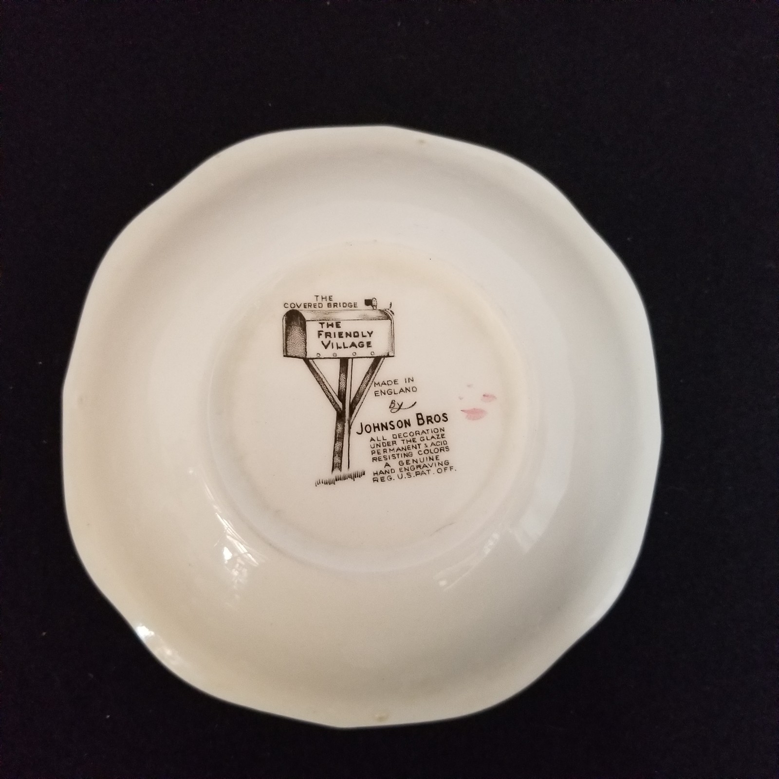 Six 6 1/4″ Johnson Bros Friendly Village Covered Bridge Cereal Fruit Bowls