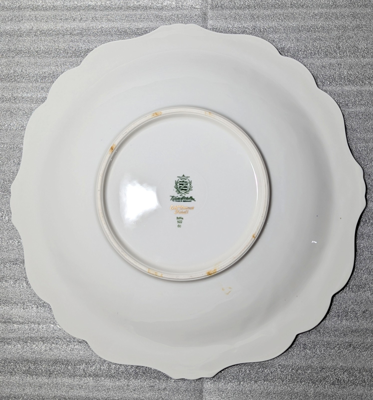 Weimar Porzellan Jutta Echt Kobalt 12.5″ Decorative Plate 522/66 – Gold Gilt