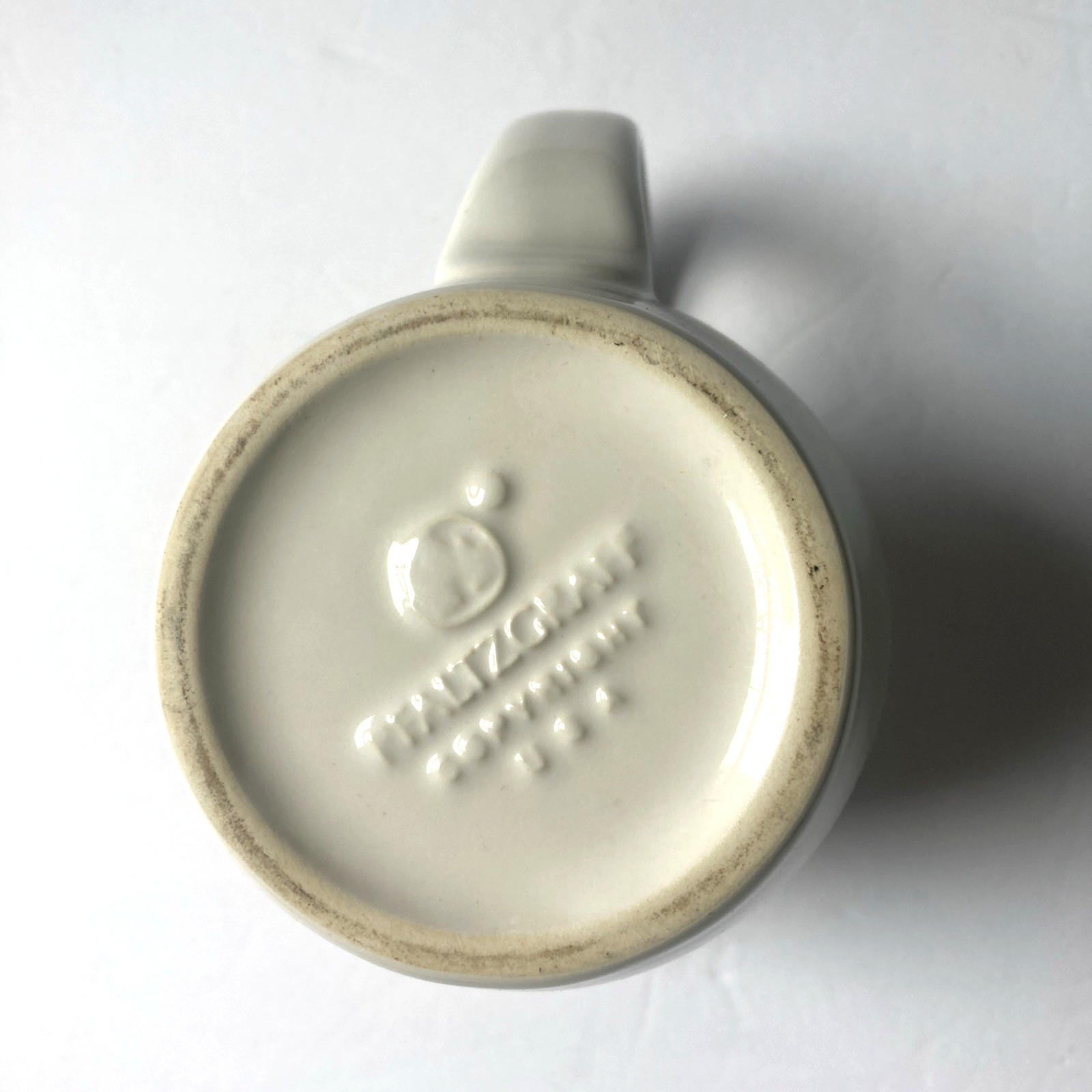 Pfaltzgraff Pearl Brocade Creamer 4.5″ White Embossed Stoneware 1994-1997 USA