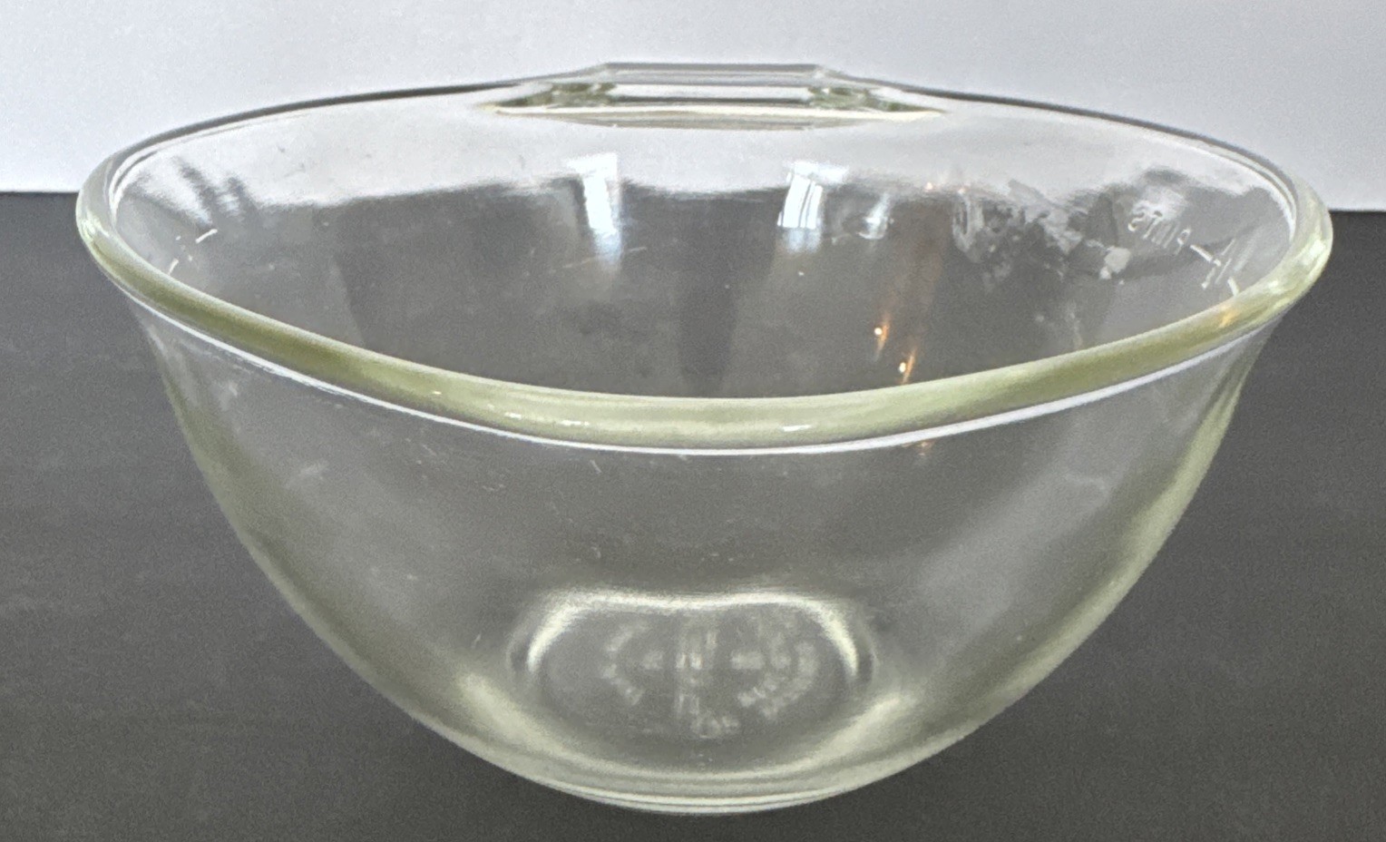 Pyrex Clear Glass Tear Drop 3 Cups Measuring Bowl 1.5 Pints Vintage 1970’s