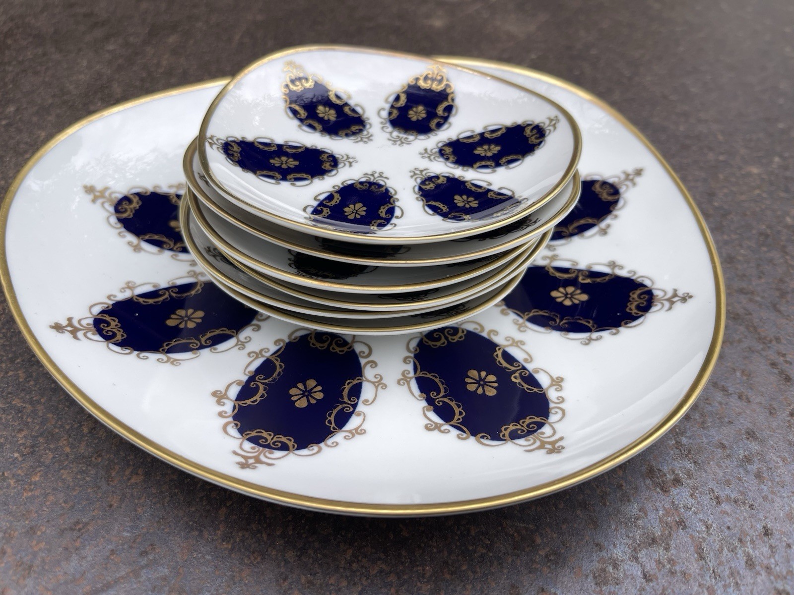 Echt Kobalt Porcelain Plate Set Blue Gold Floral made in BDR Seven-Piece MCM