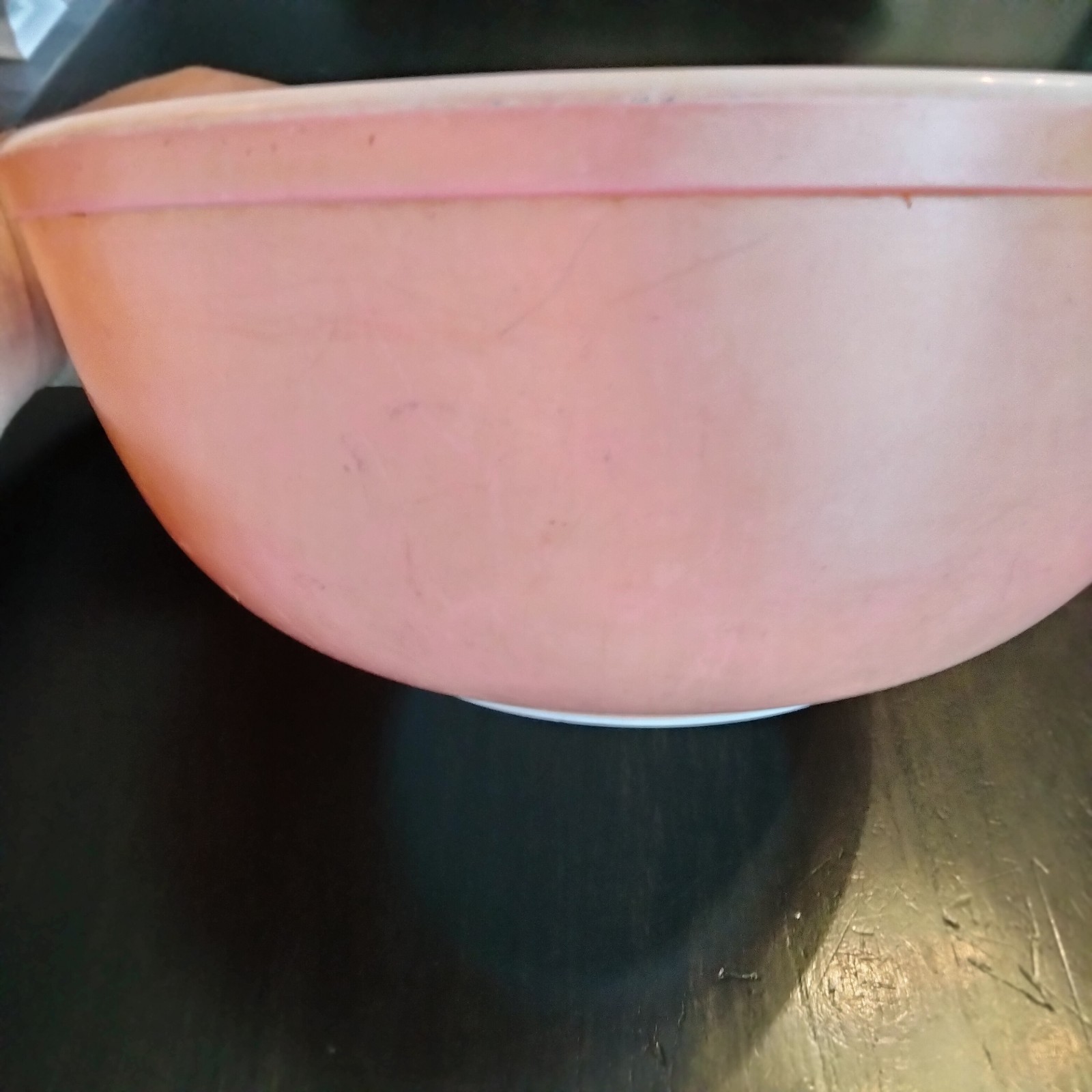Vintage PYREX Flamingo Pink/peach color 4 Qt. Mixing Bowl # 404 4 Quart lot pics