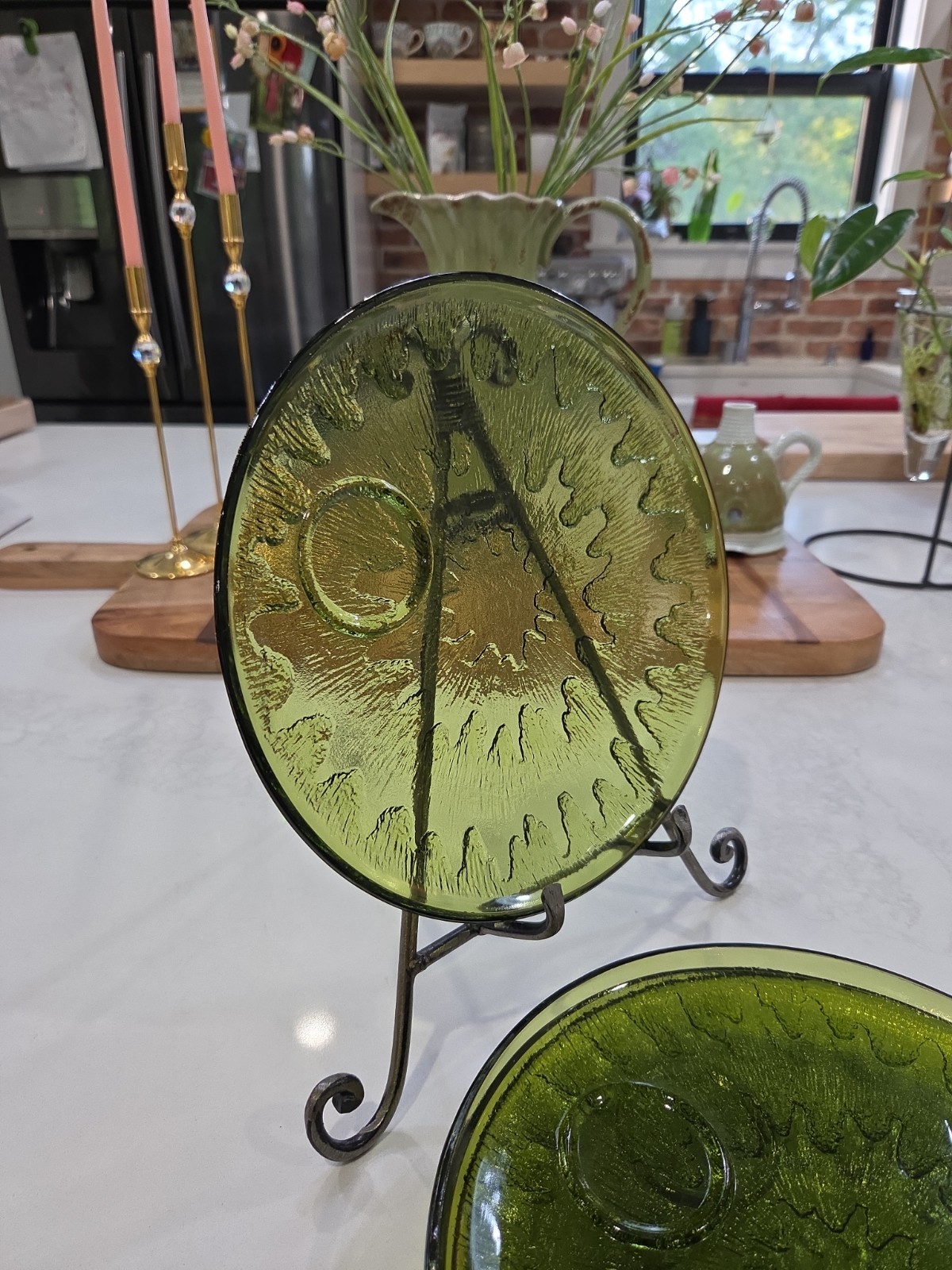 Set of 4 Indiana Glass Plates MCM Home Decor Avacodo Green Starburst Pattern