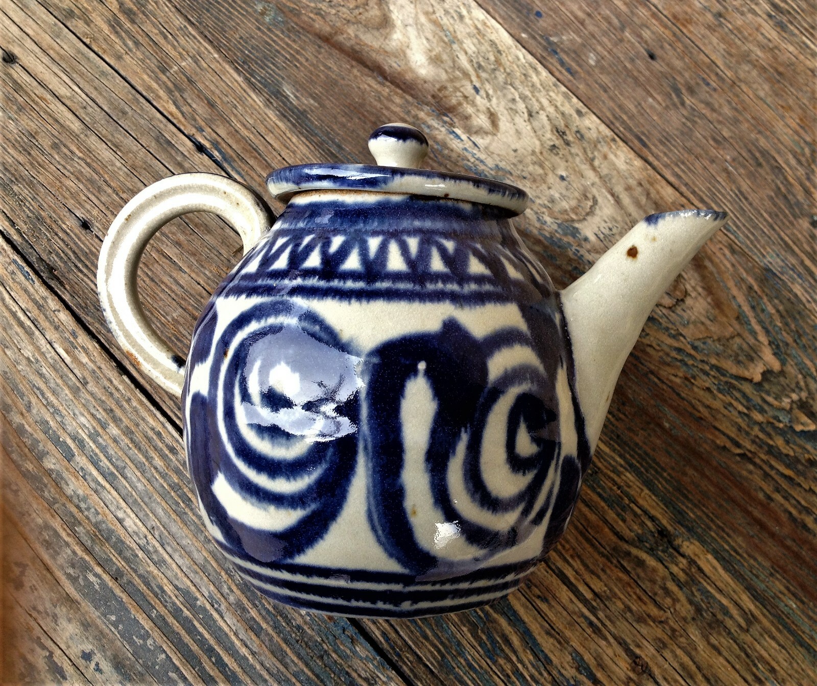 SALT GLAZE CERAMIC EARTHENWARE STONEWARE HANDCRAFTED TEAPOT BLUE & GRAY