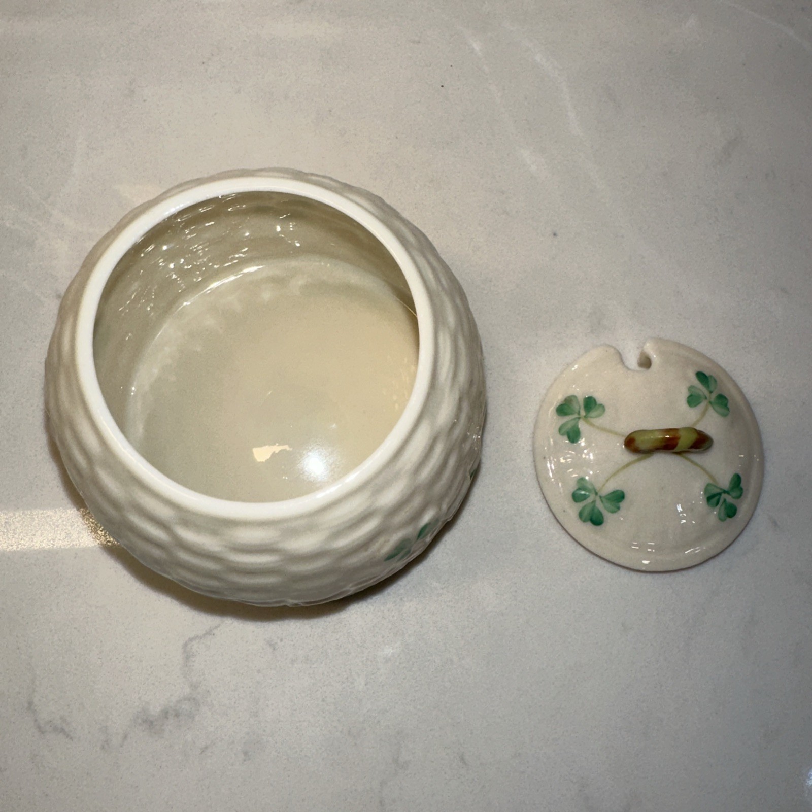 Belleek Ireland Shamrock 3.5” Pot Jar w Lid 6th Green Mark Honey Vintage