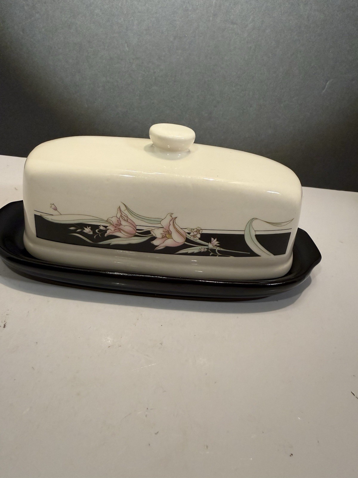 Vintage Mikasa Covered Butter Dish 7.5 Inches Long