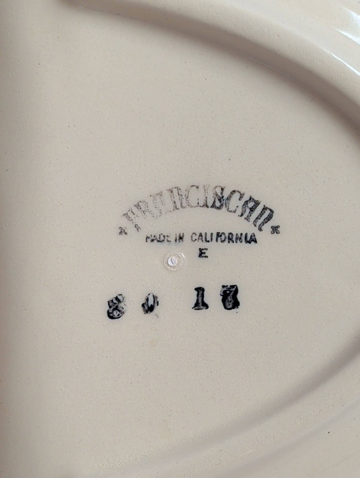 Franciscan Apple Divided Vegetable Serving Bowl USA Vintage 10 3/4″ Relish Dish