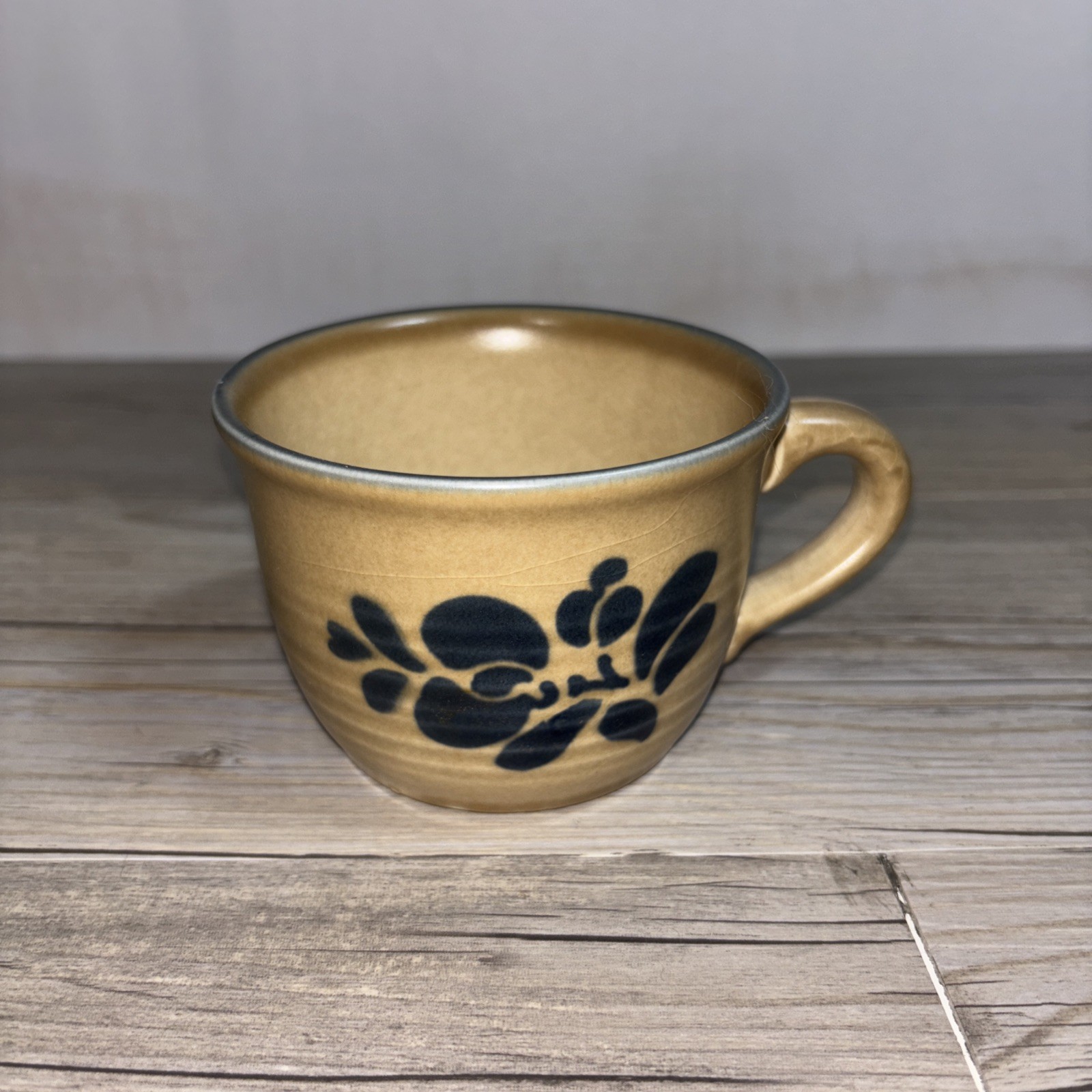 Pfaltzgraff Folk Art Replacement Coffee Tea Cup Mug Blue Tan USA Stoneware