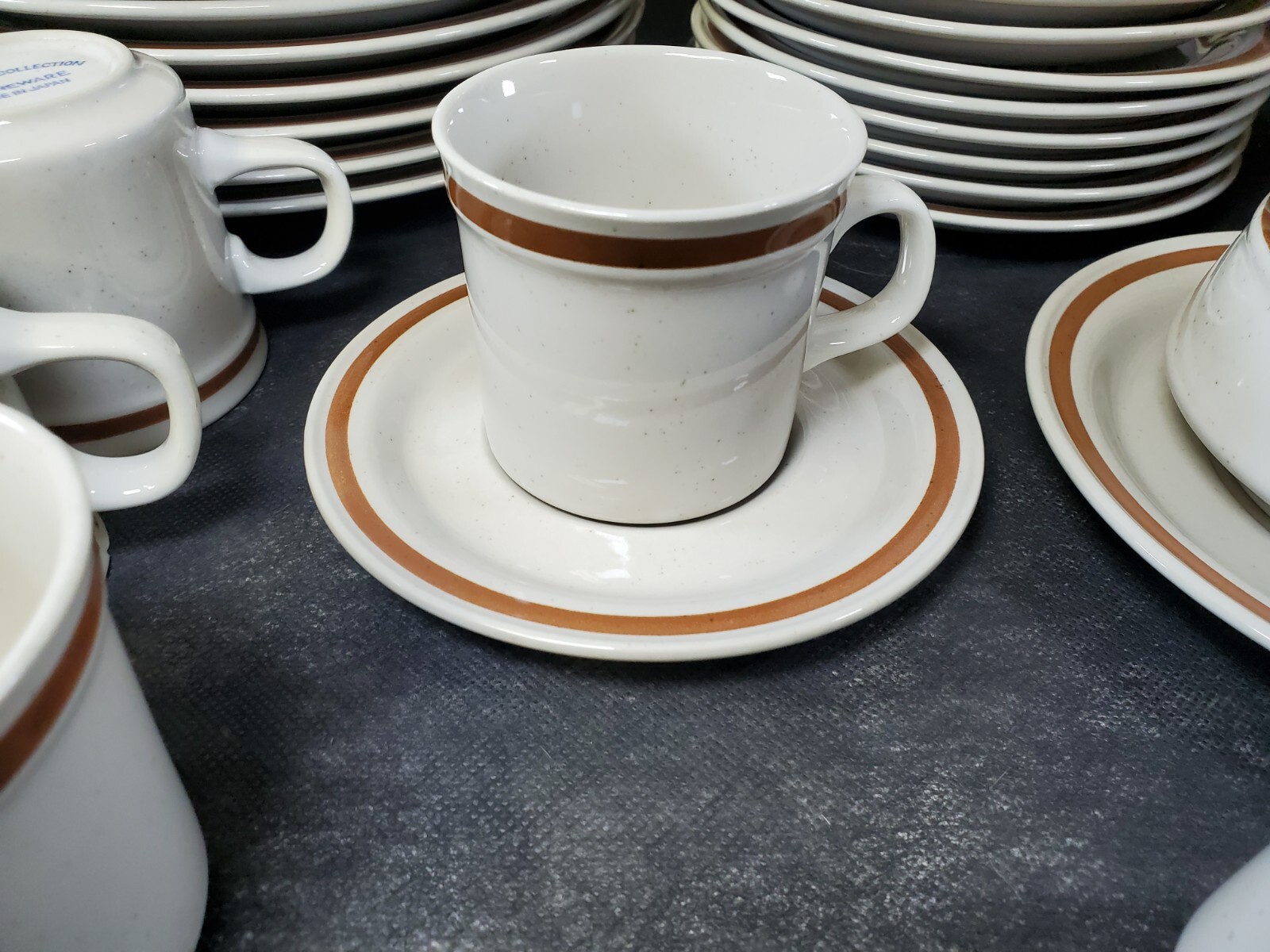 VTGE Autumn Collection Stoneware Wheat Flower Dinnerware SOLD BY THE PIECE
