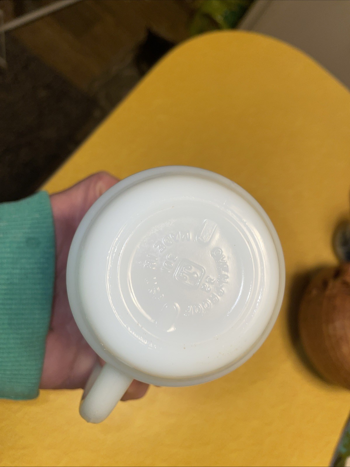 Anchor Hocking Strawberry Shortcake Milk Glass Kids Mug Oven Proof 1980s