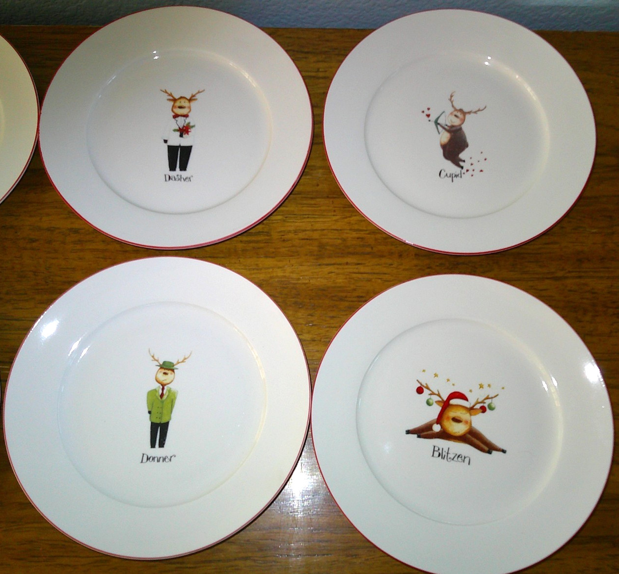 8 RAINBOW MOUNTAIN Santa Reindeer 8″ Plate Set Christmas Whimsical