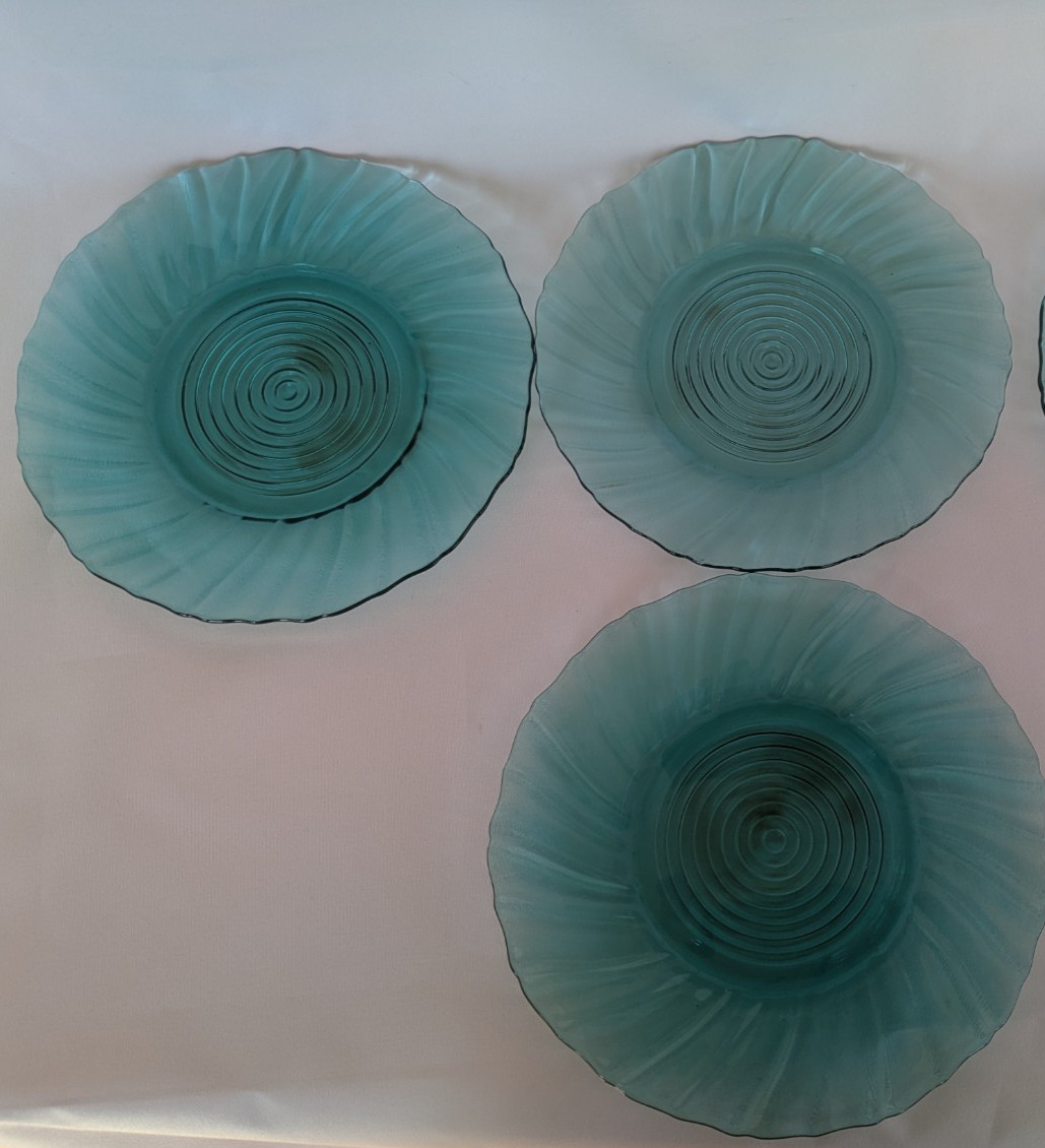 Jeannette Ultramarine Swirl 6.5 in.- 3 Dessert Plates