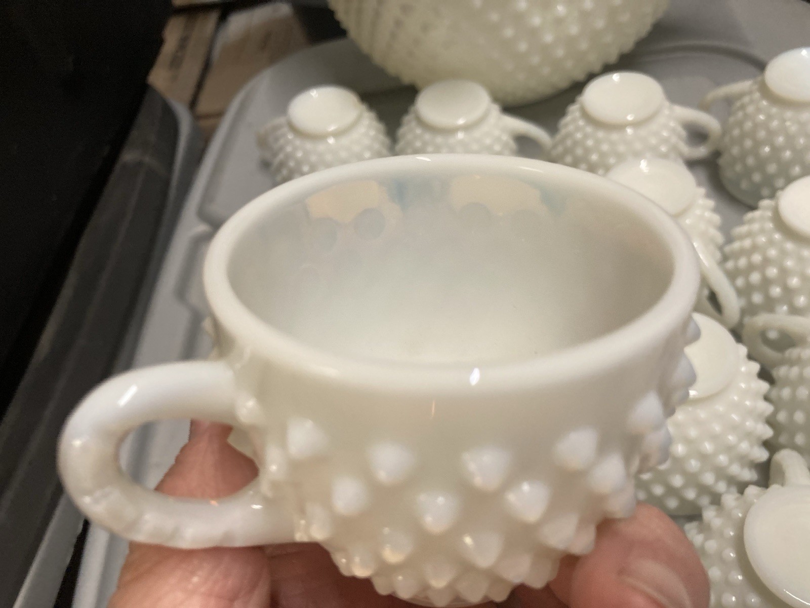 Rare Fenton White Hobnail Punch Bowl With 17 Cups / Please Read The Description
