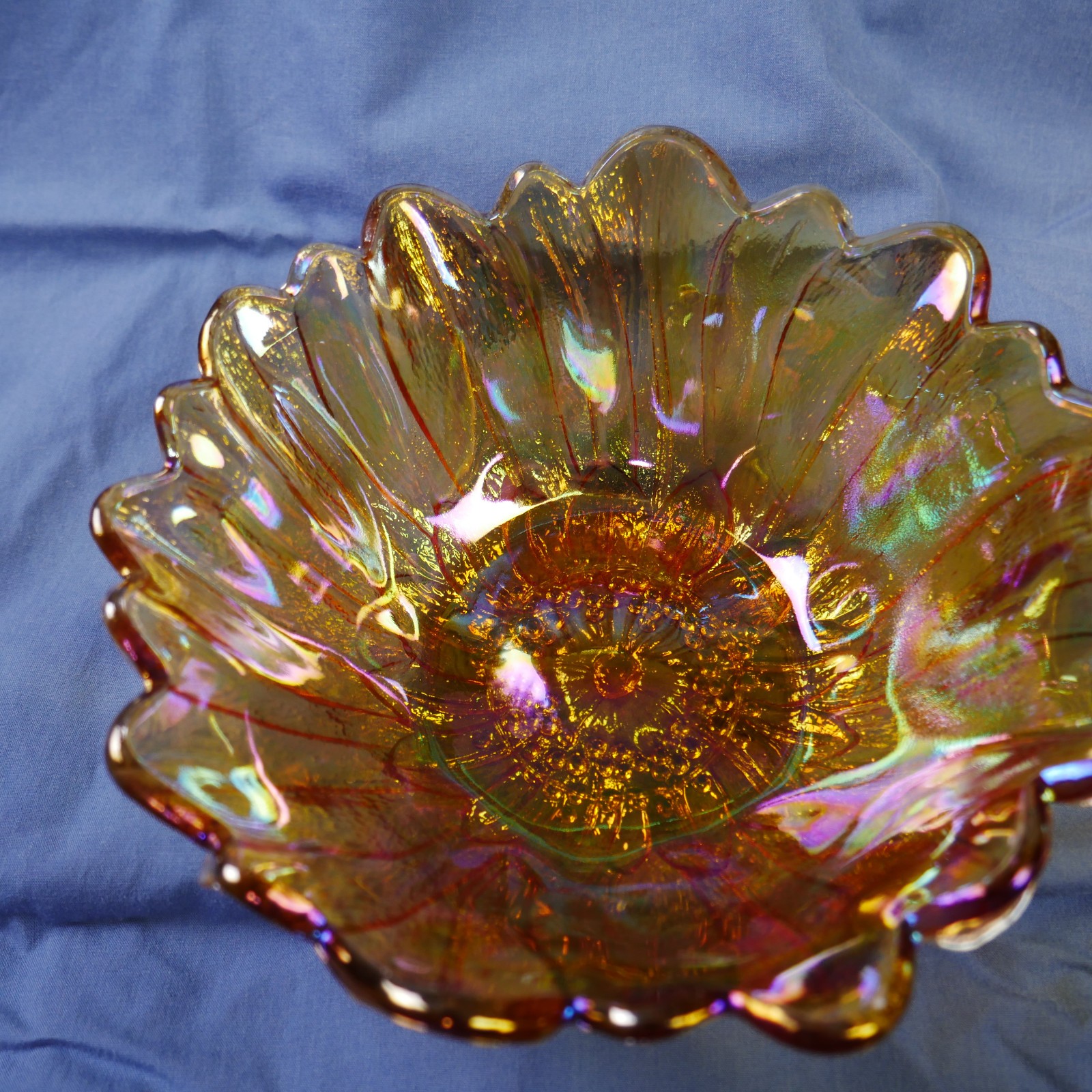 Vintage Iridescent Marigold Carnival Glass Flower Daisy Sunflower Candy Bowl 