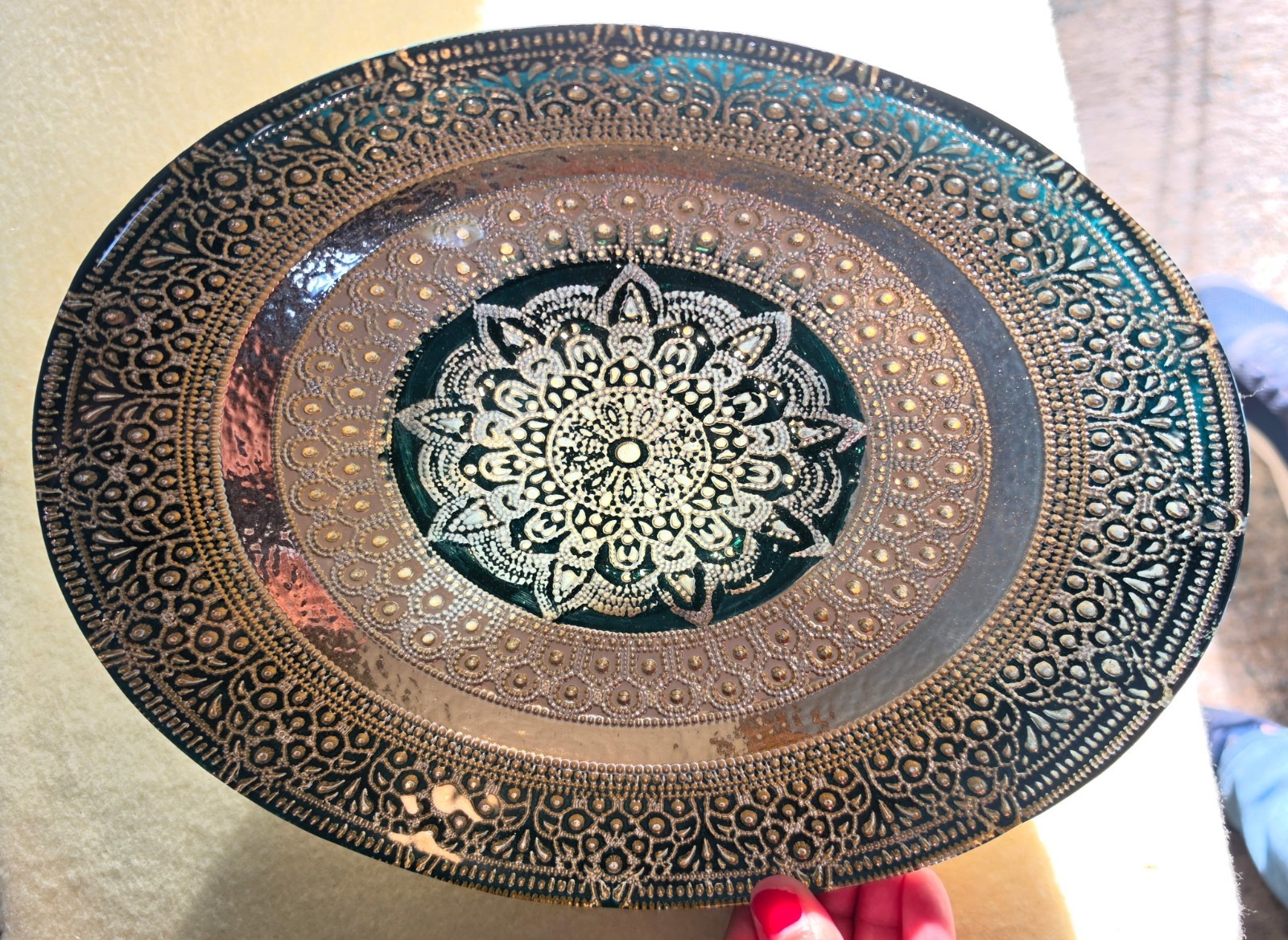 Turkish Glass Round Oval Serving Gold Green 11.5″ X 9″ X 2.5″ Beautifully Made