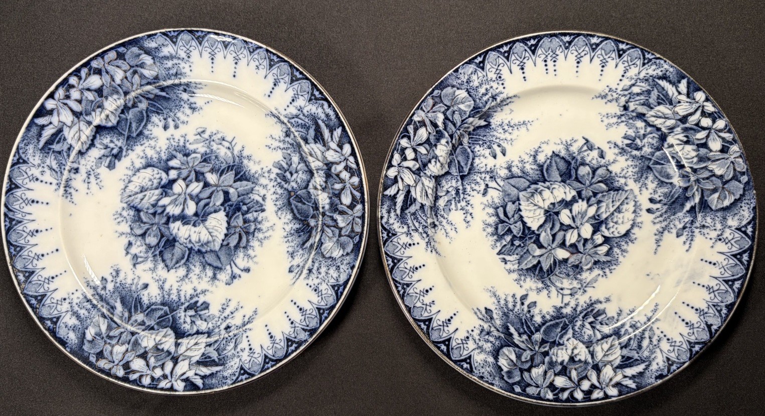 2 Antique Rare K G Keller Guerin Luneville France VILOETTE Flow Blue 7” Plates
