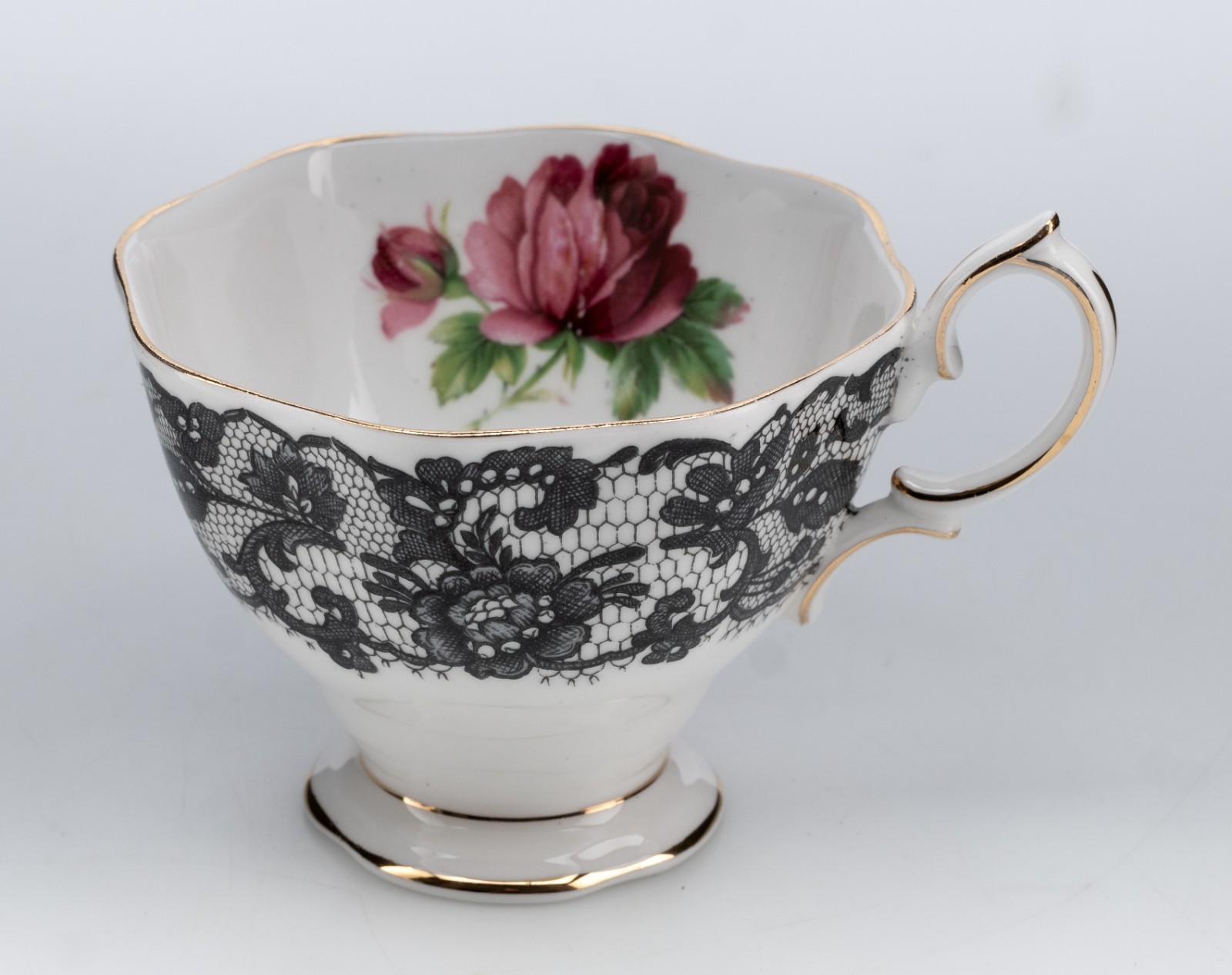 Royal Albert Bone China Tea-Cup Only Senorita Pattern Black Lace Rose 3″ 100g VG