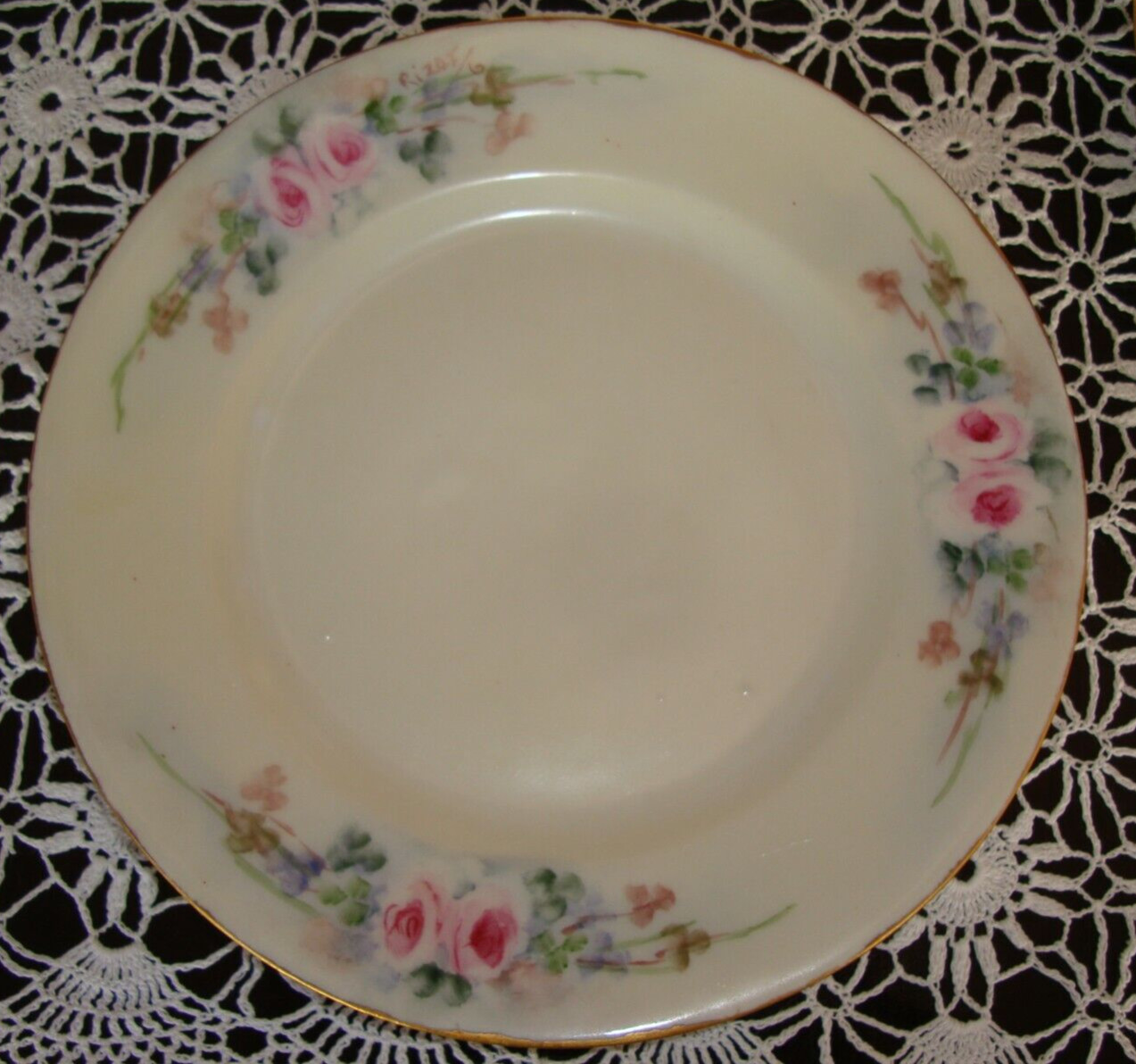 HAND PAINTED UNMARKED LIMOGES SET OF 6 DESSERT PLATES AND A DOME, ROSES & GOLD