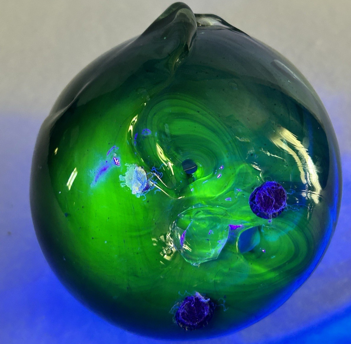 Uranium glass bottle glass blob Uranium green glass glow