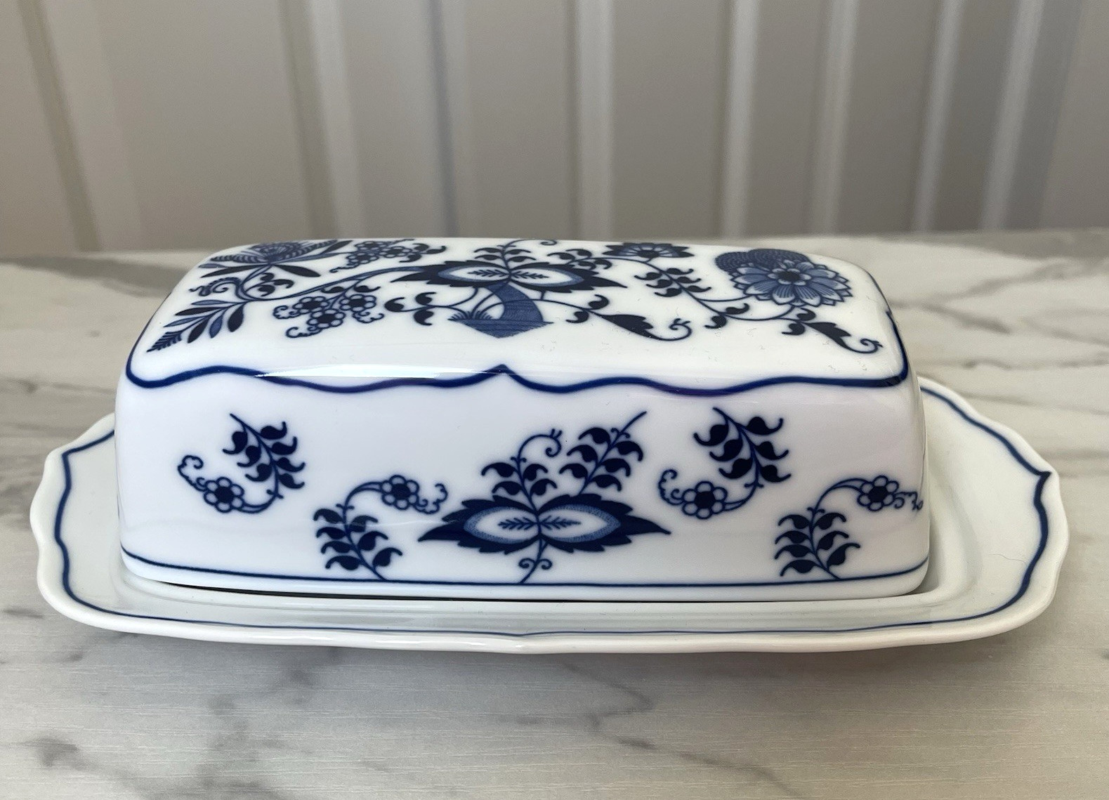 Vintage Blue Danube Covered Butter Dish 2 Pieces Japan Banner Mark