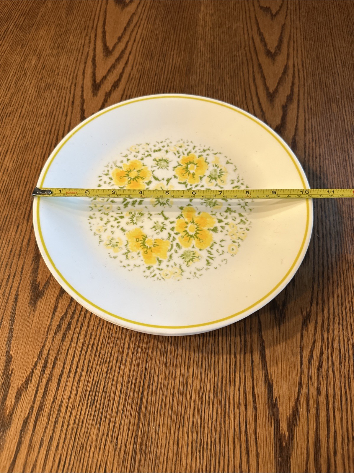 Corelle April Showers Yellow Flowers 10.25” Dinner Plates Corning Vintage