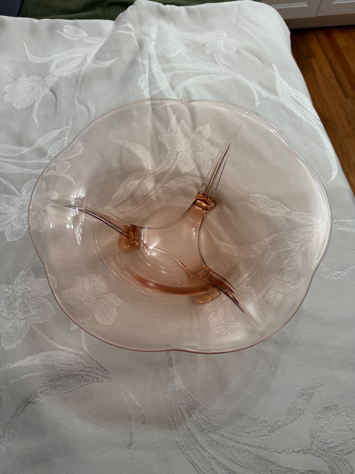 PINK Fostoria Fairfax 3-Toed Footed Bowl 11½” Wide