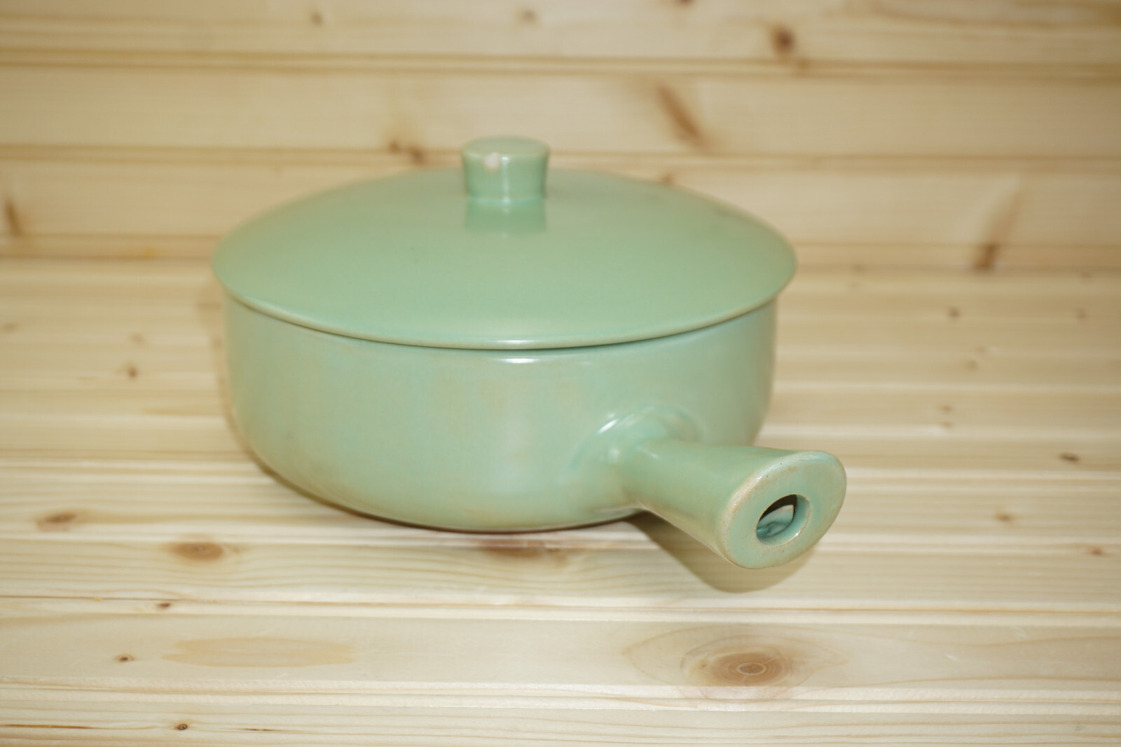 La Solana Green Handled Covered Casserole, 7 1/2″ Box #3 (B20)