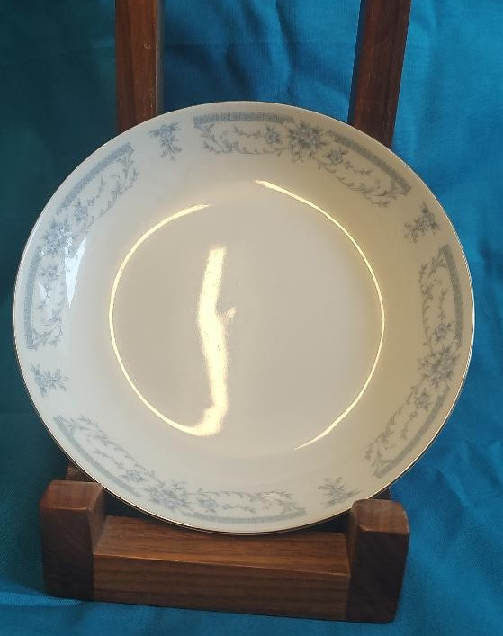 Sheffield Blue Whisper China Soup Bowl Made in Japan 5 1/2″