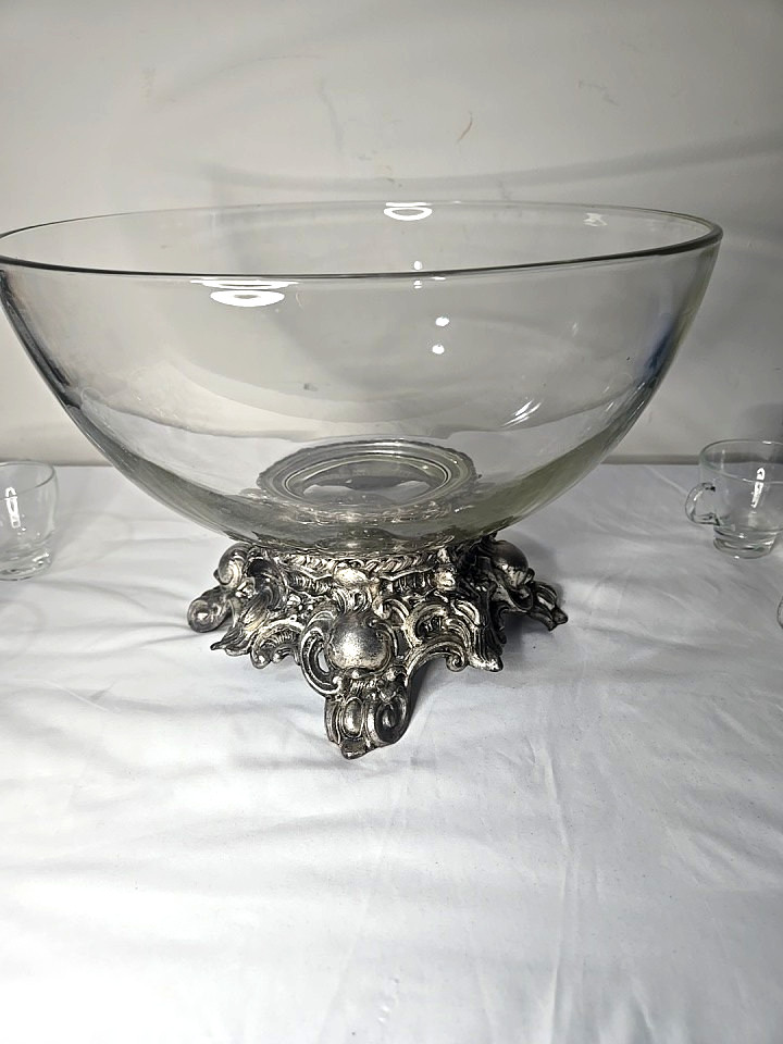 Pitman-Dreitzer 1545 Colony 10 Piece Silver Elegance Punch Bowl Set c1960s USA