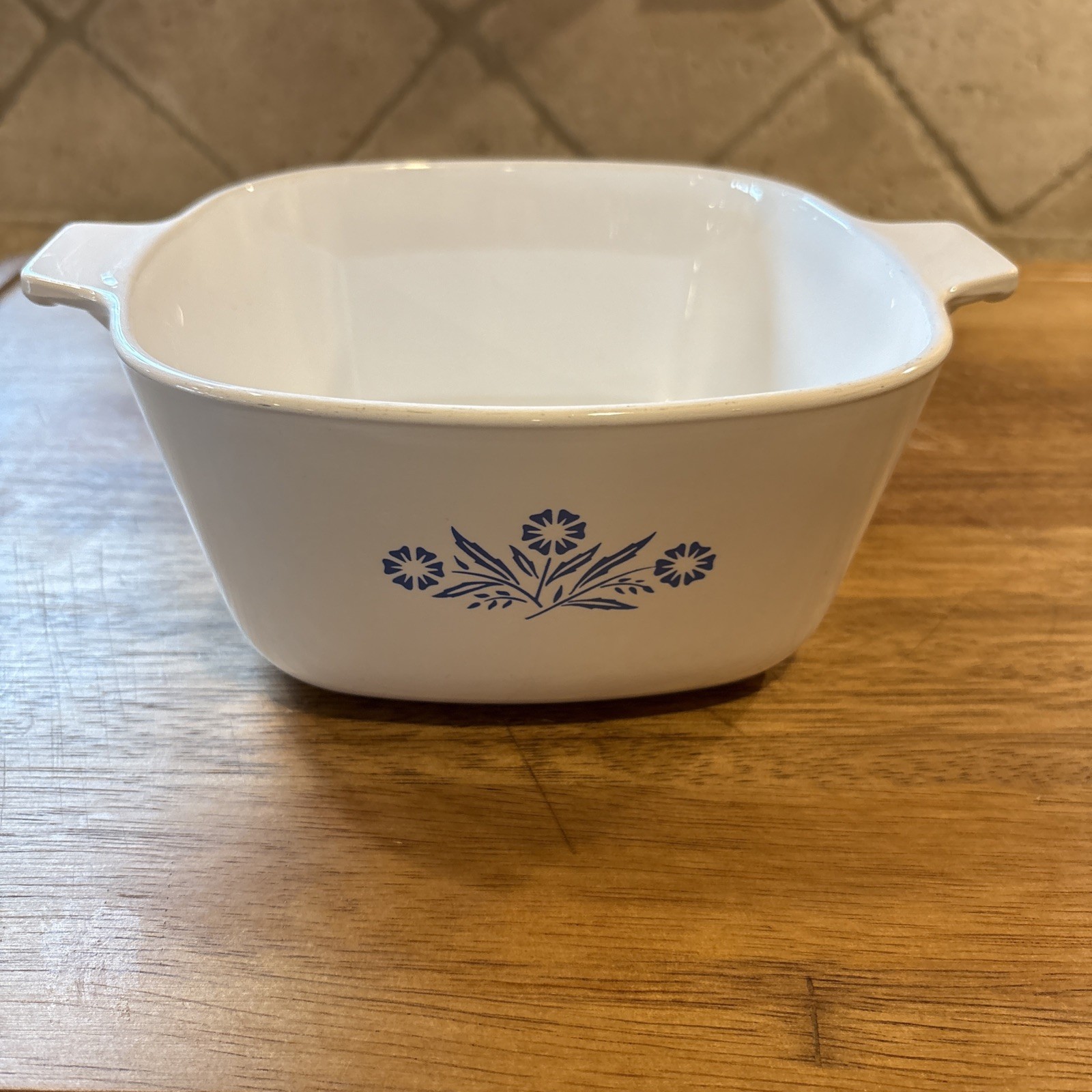 Vintage Corning Ware , Blue Cornflower, P- 1 3/4, 7 Cup, Made In Canada, No Lid