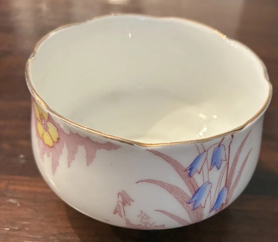 Royal York Sugar Bowl and Creamer Set Bone China England Gold Gilt