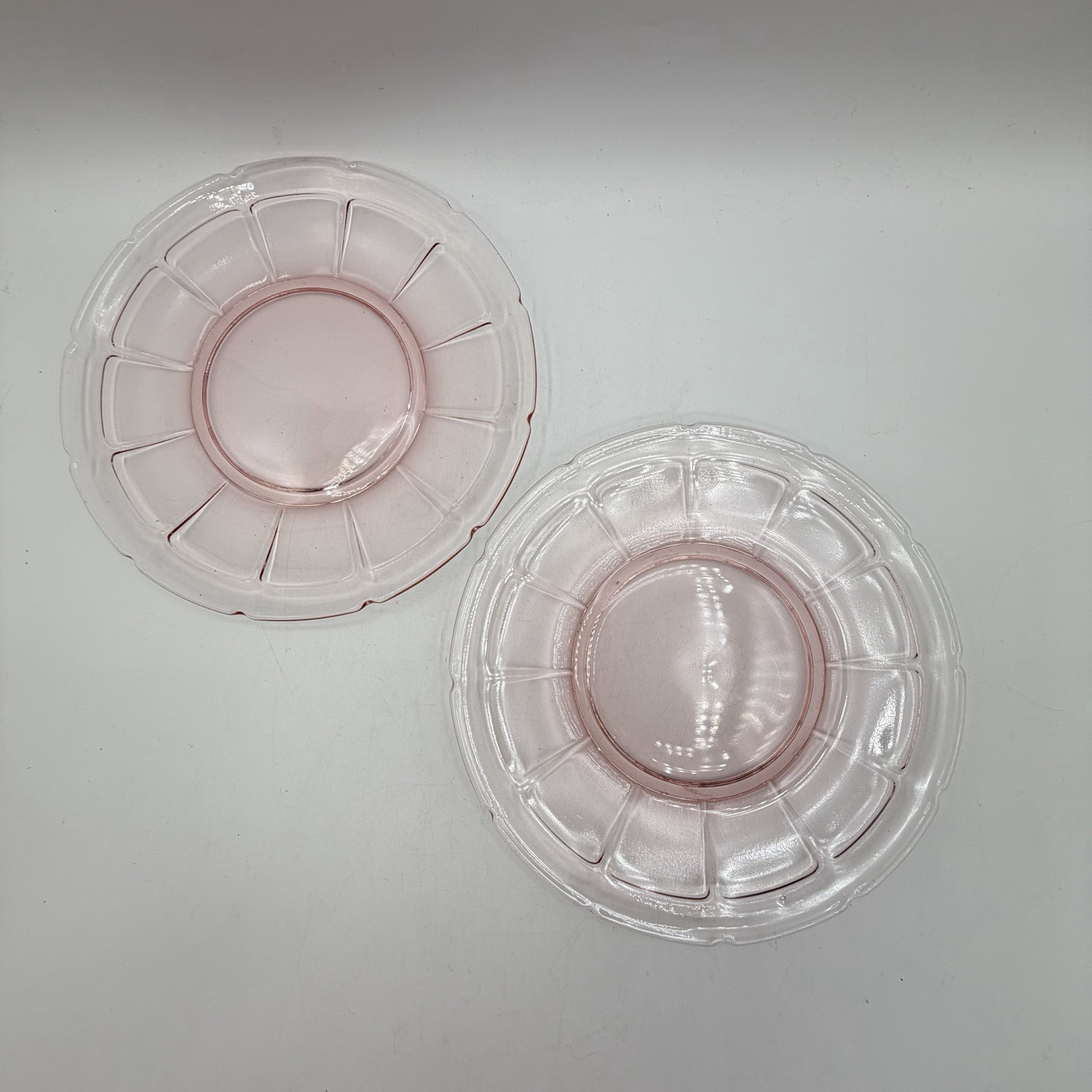 Vtg Diamond Glass Co VICTORY Pink Salad Luncheon Plates 7 3/4″ Set of 3