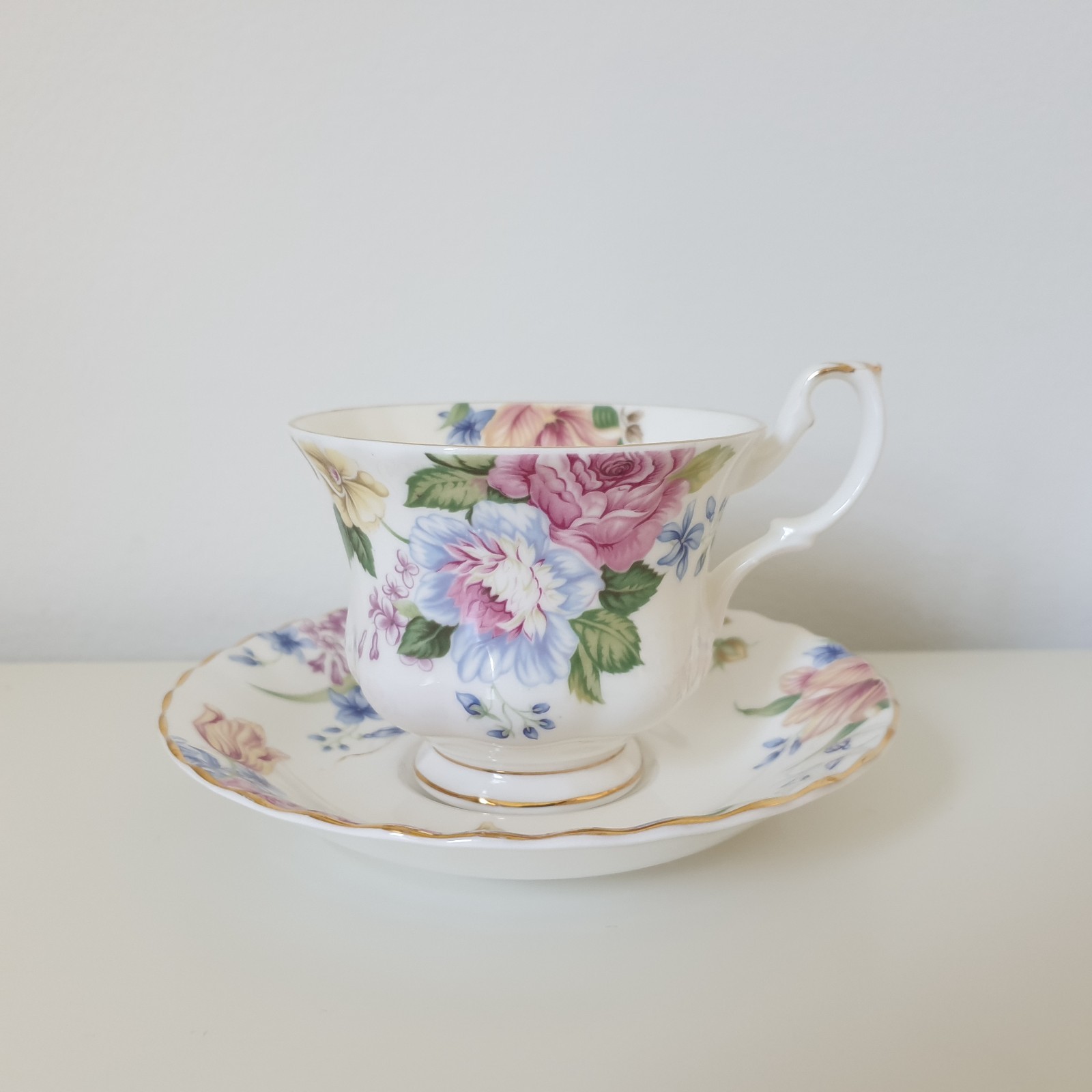 Royal Albert Beatrice Tea Cup and Saucer Set Roses Tulips Lilac 1994 Bone China