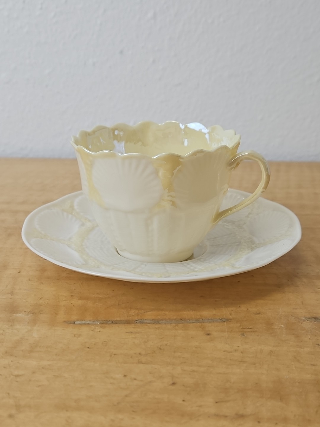 BELLEEK Porcelain CUP AND SAUCER SET 5th Mark Made in Ireland (1955-1965)