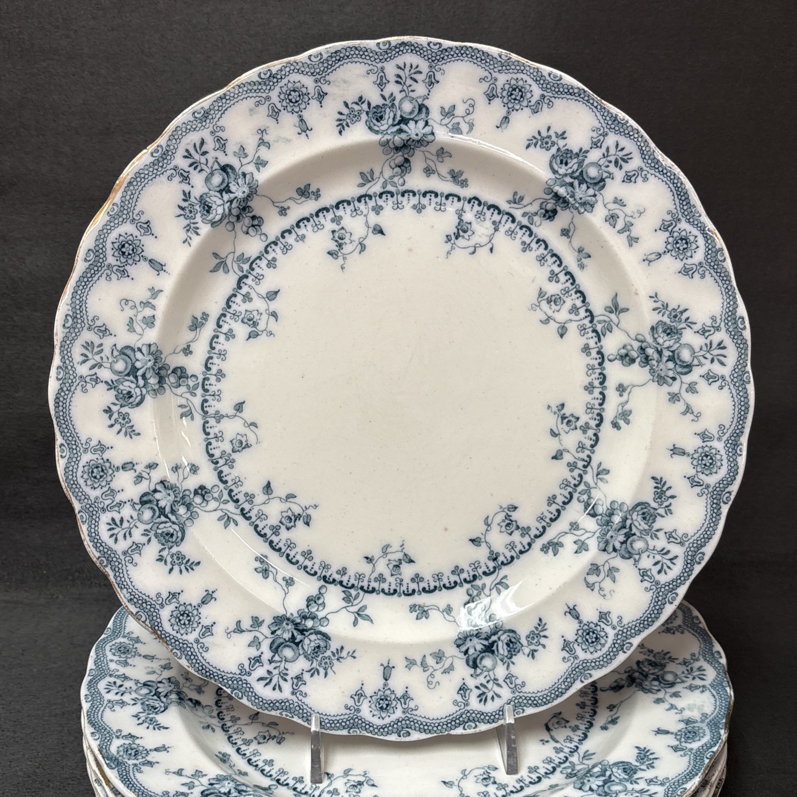 Furnivals MEDINA Luncheon Plate 9 1/8 Inches